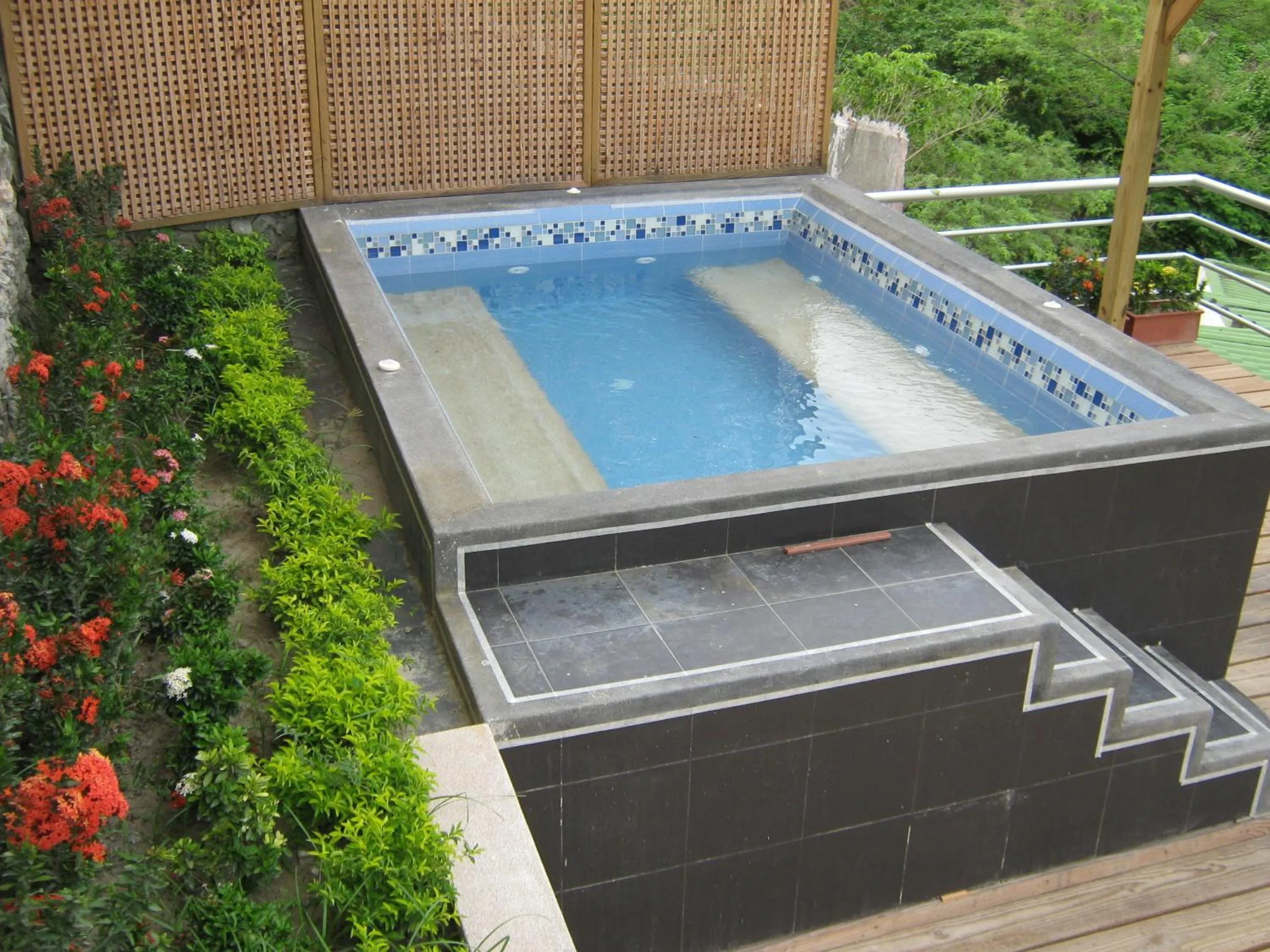 Swimming pool in Hotel Bahia Taganga