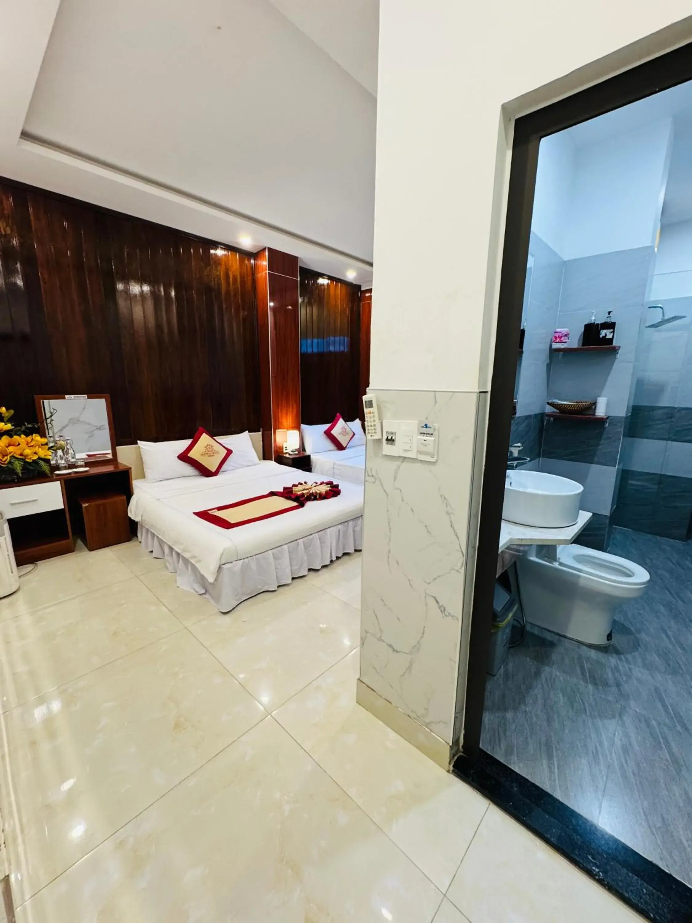 Family Room in Sapphire Hotel Hue Family Room in Sapphire Hotel Hue