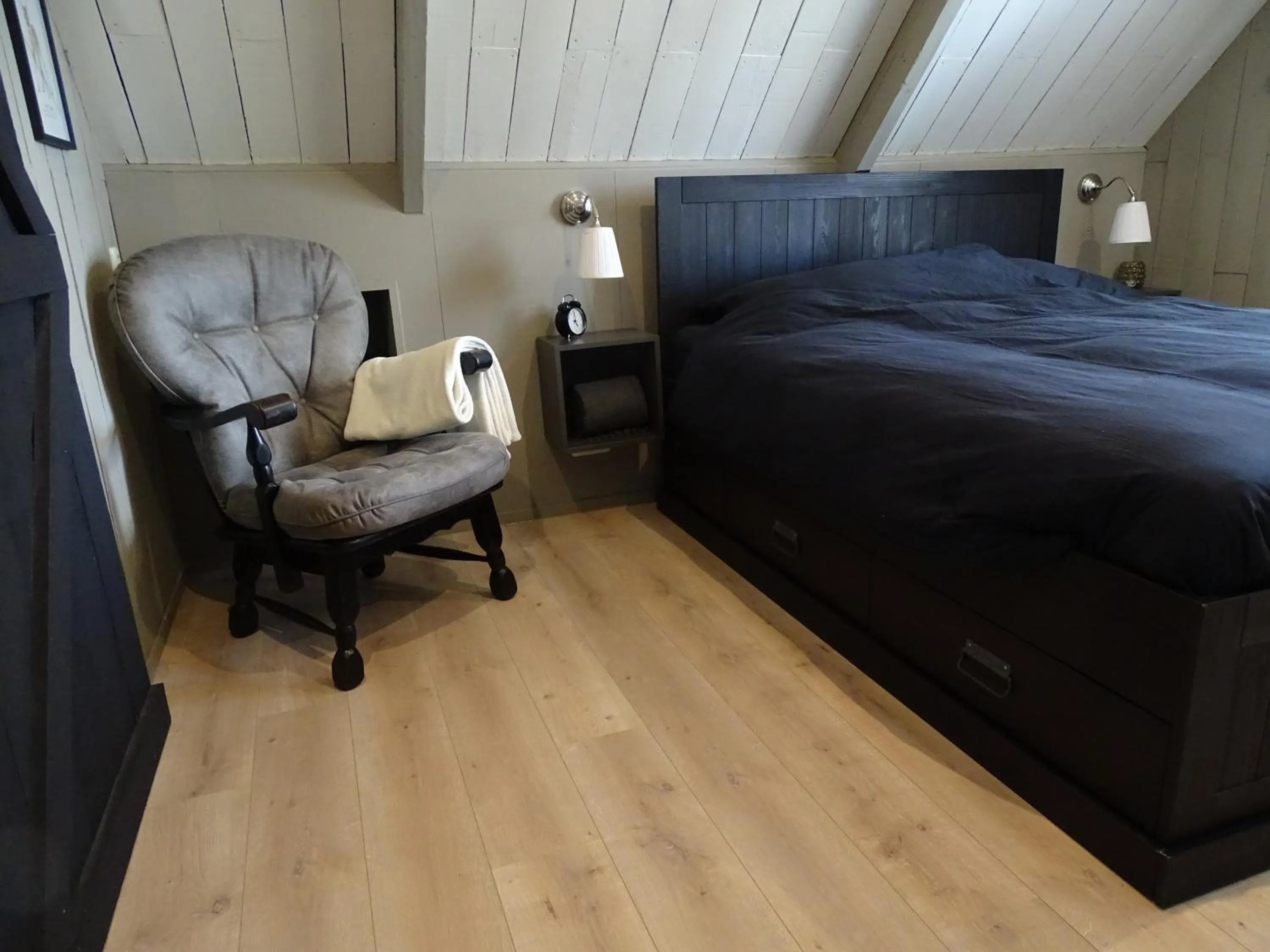 Bedroom, Bed in B&B Tulden Farmhouse