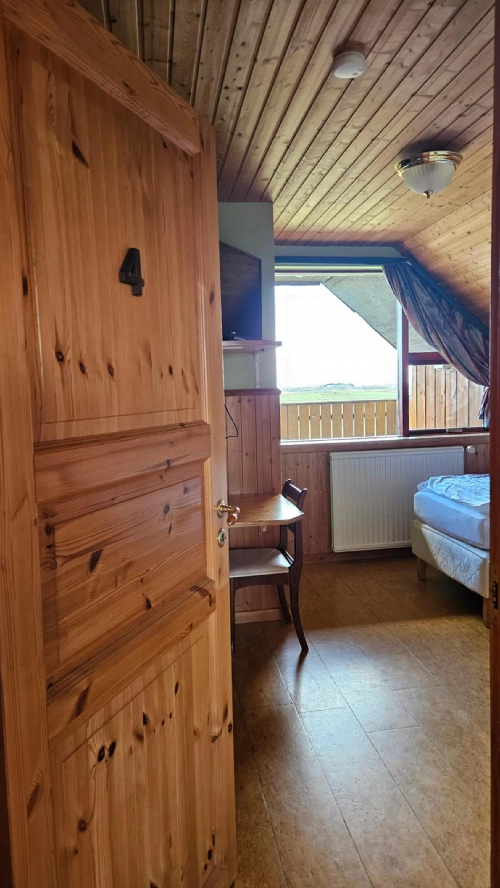 Photo of the whole room, Bed in Árnanes Country Hotel