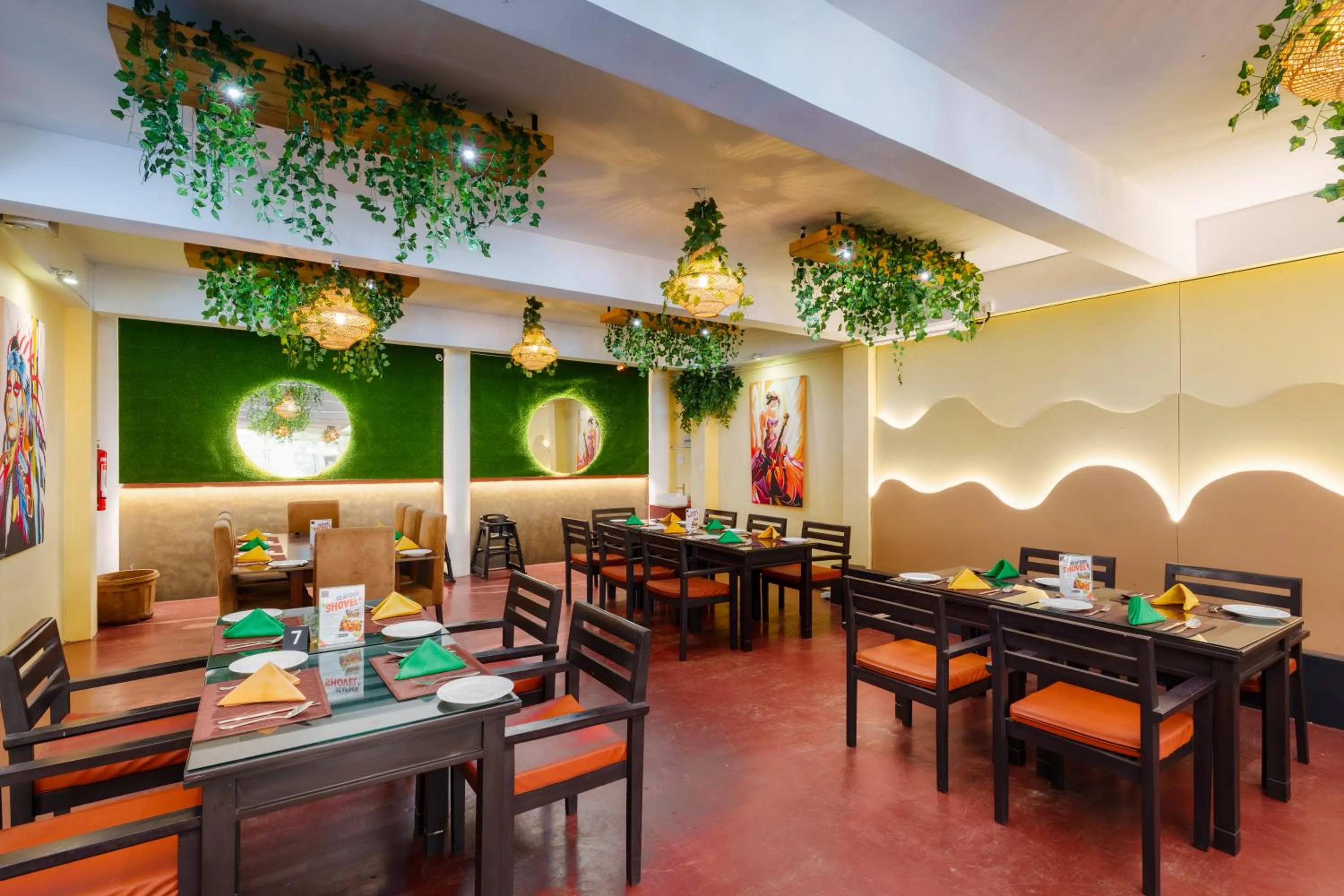 Restaurant/places to eat in Beach Corridor Hotel & Spa with Free Airport shuttle