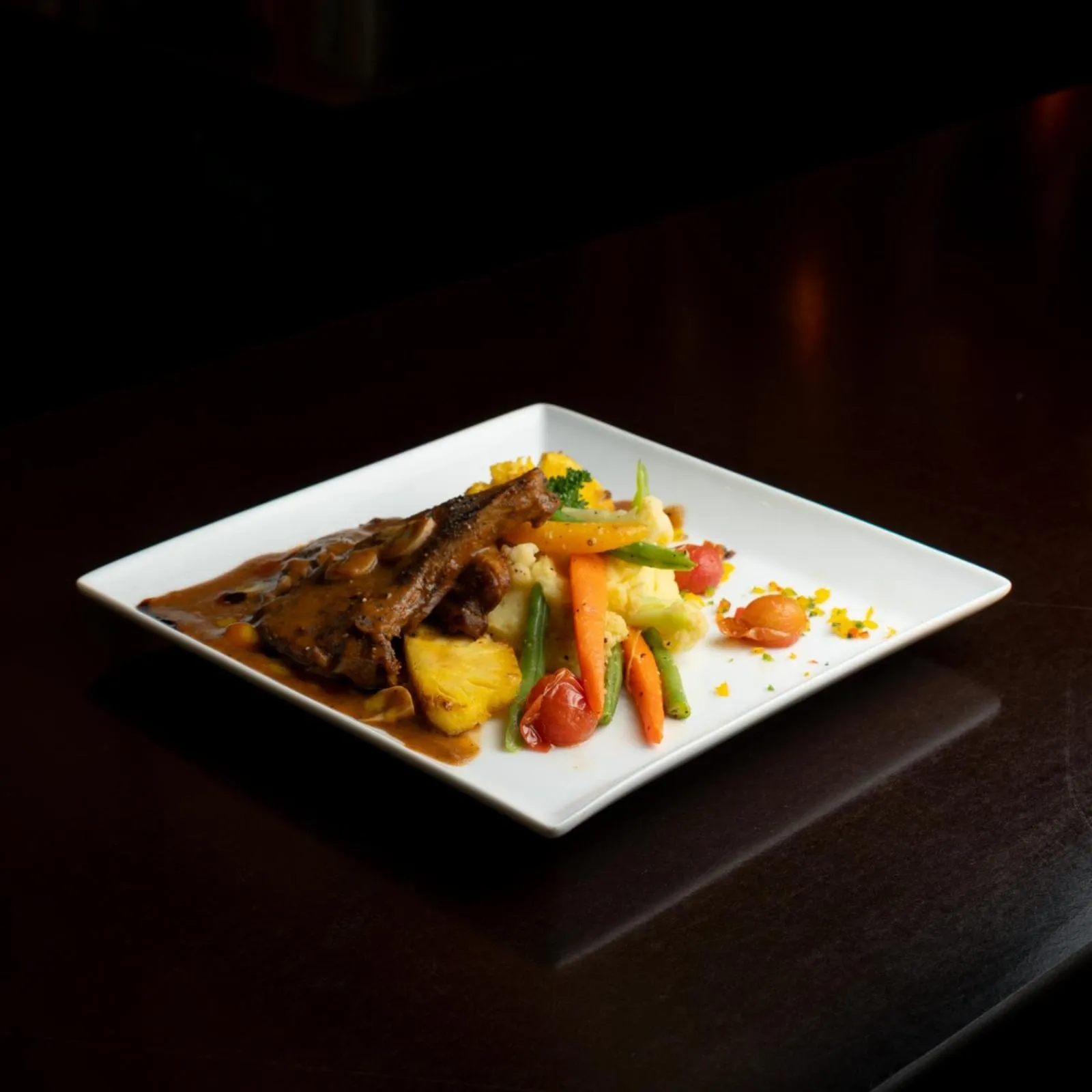 Restaurant/places to eat in Beach Corridor Hotel & Spa with Free Airport shuttle