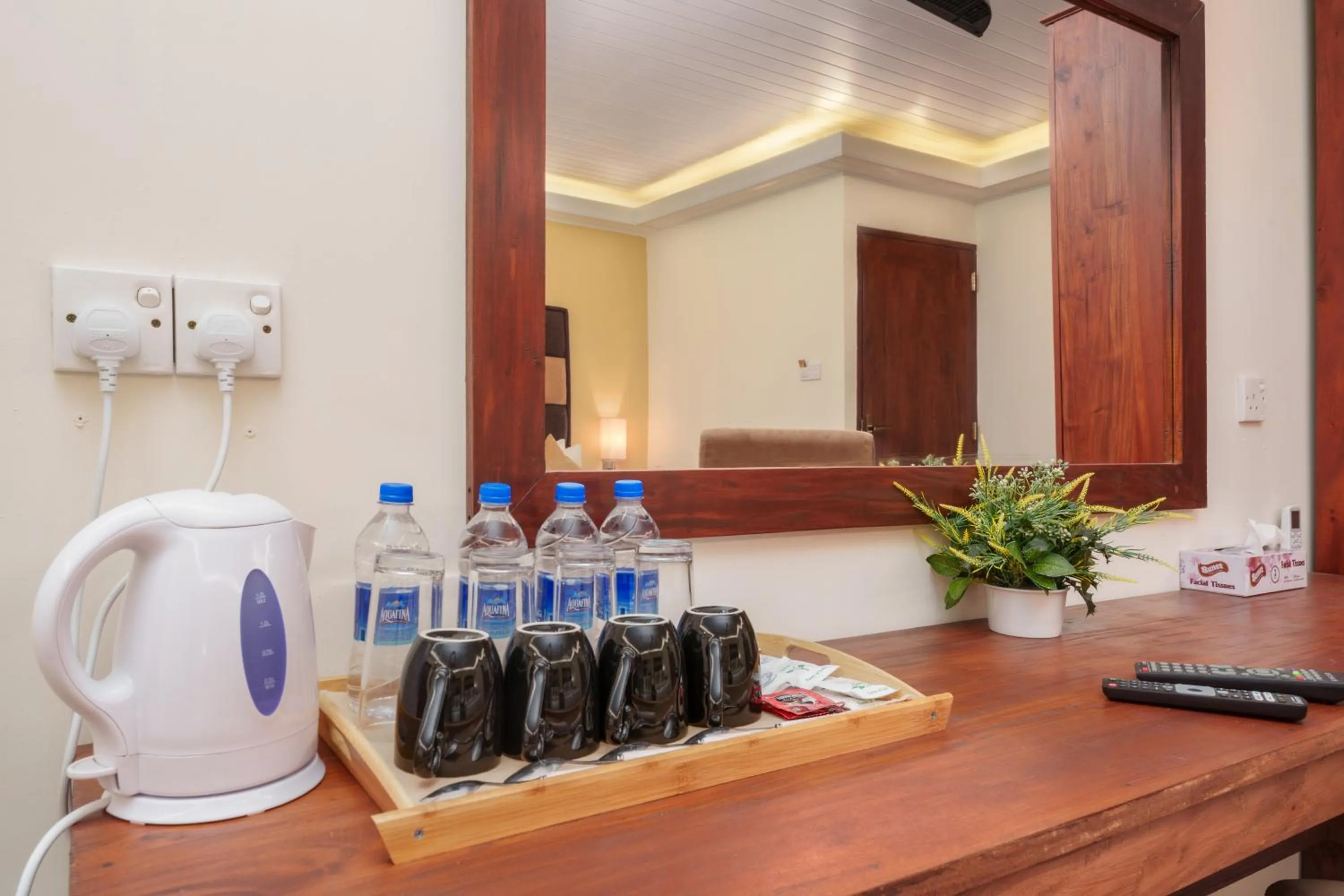 Coffee/tea facilities in Beach Corridor Hotel & Spa with Free Airport shuttle