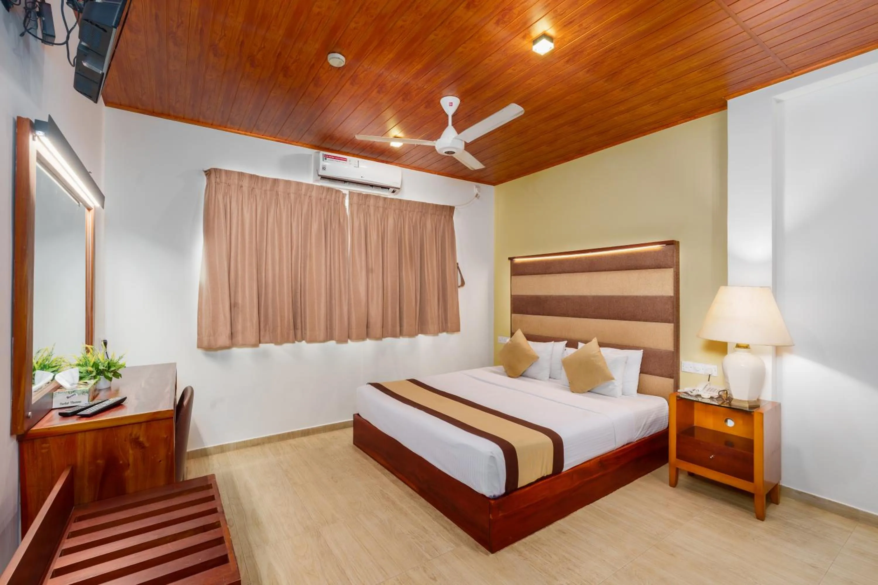 Bed in Beach Corridor Hotel & Spa with Free Airport shuttle