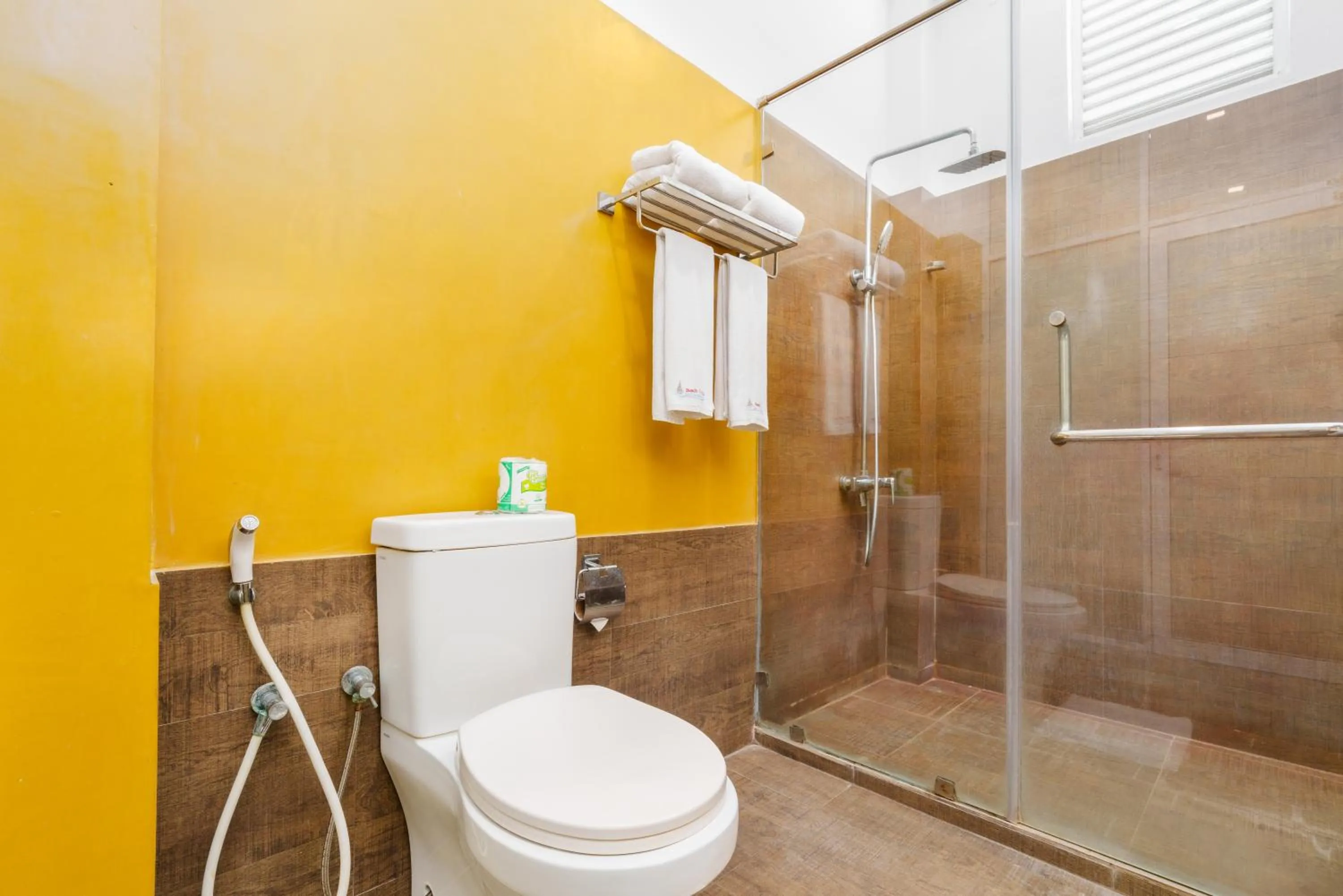 Shower in Beach Corridor Hotel & Spa with Free Airport shuttle