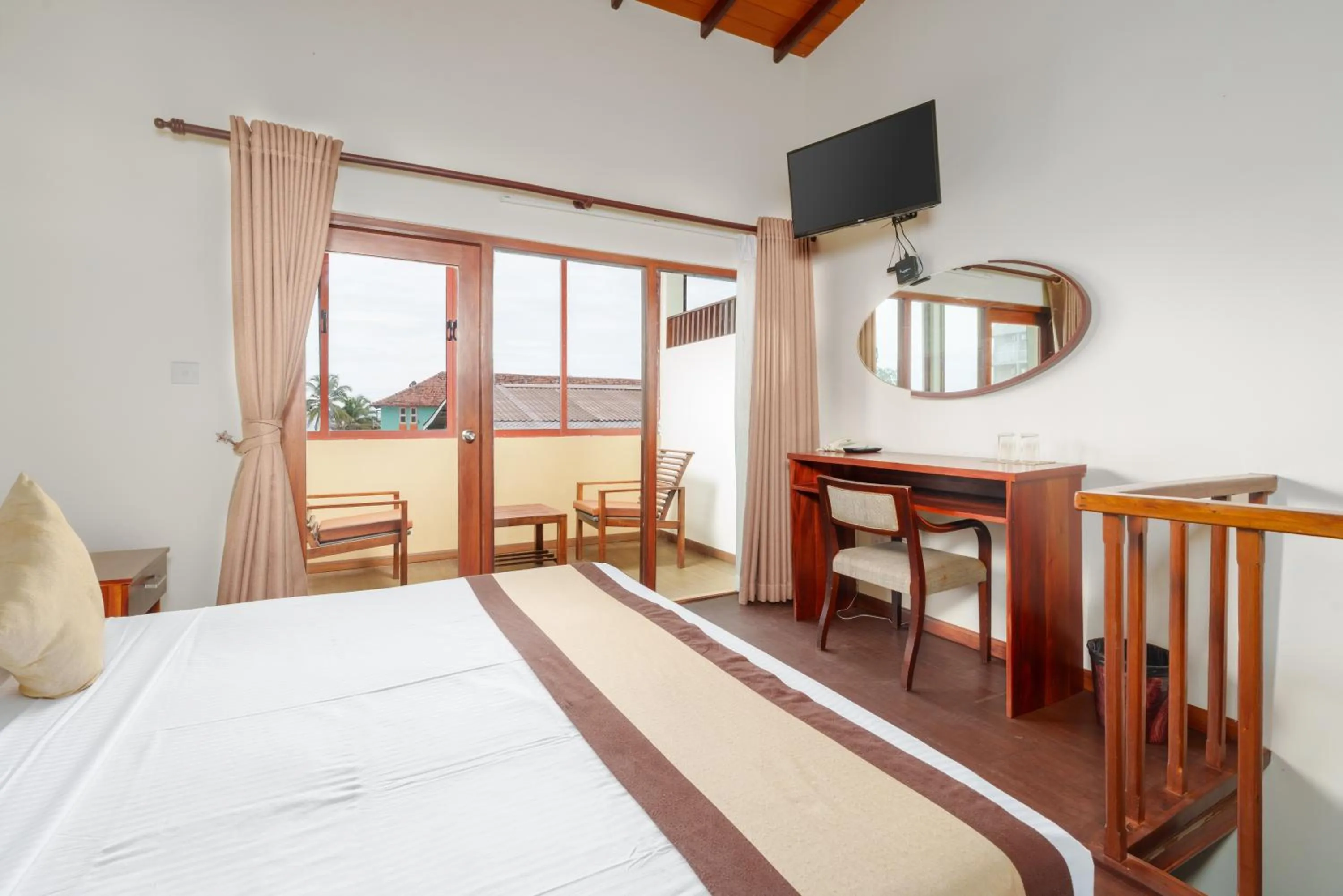 Bed in Beach Corridor Hotel & Spa with Free Airport shuttle