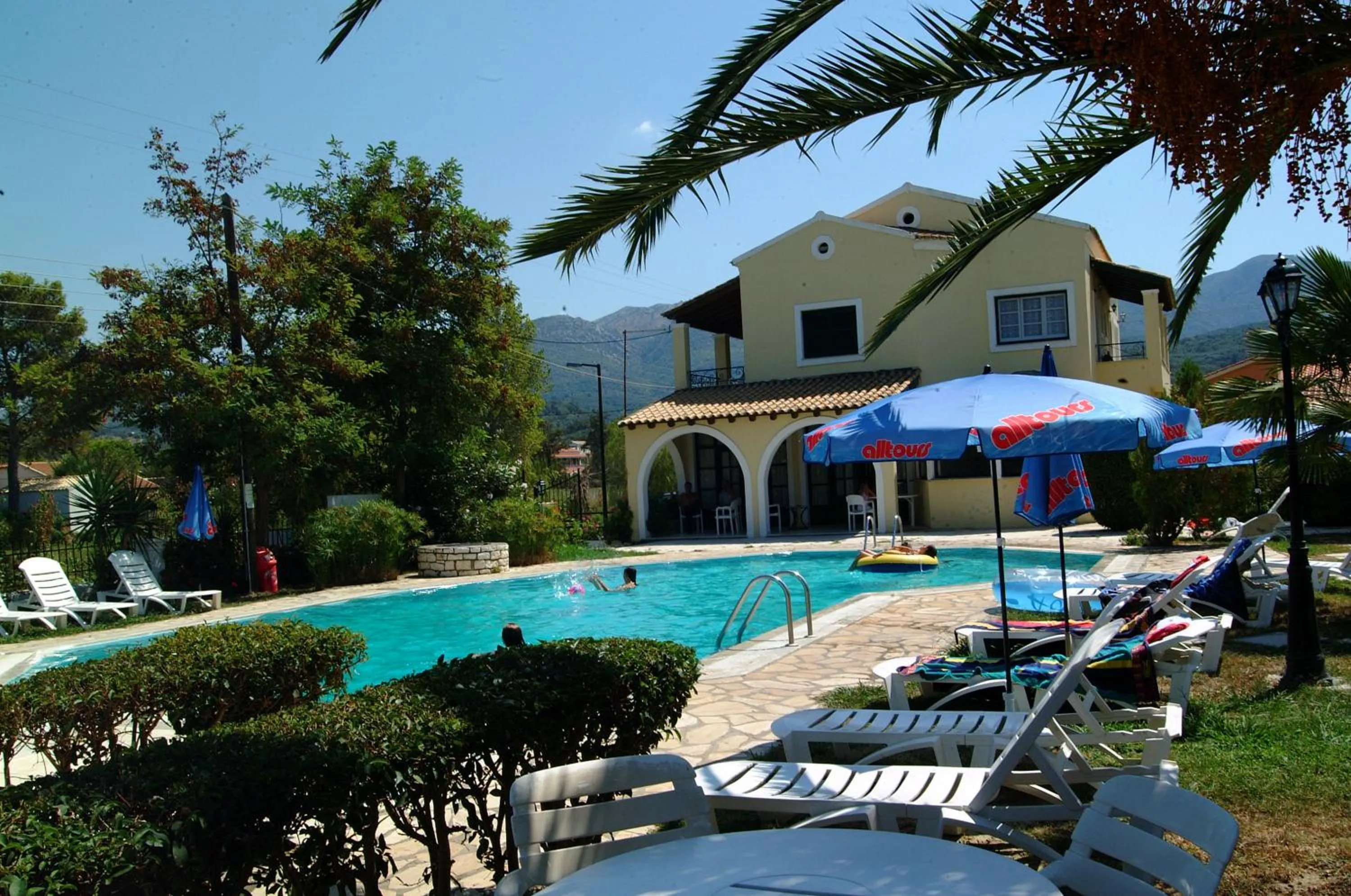 Swimming pool in Acharavi Garden