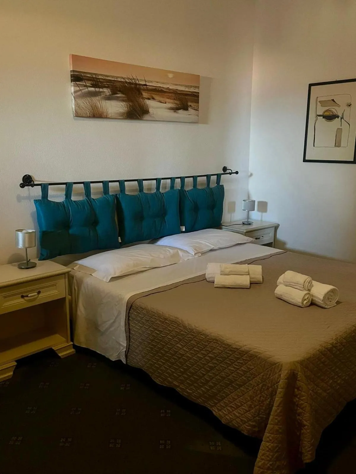 Bed in Hotel Ariston