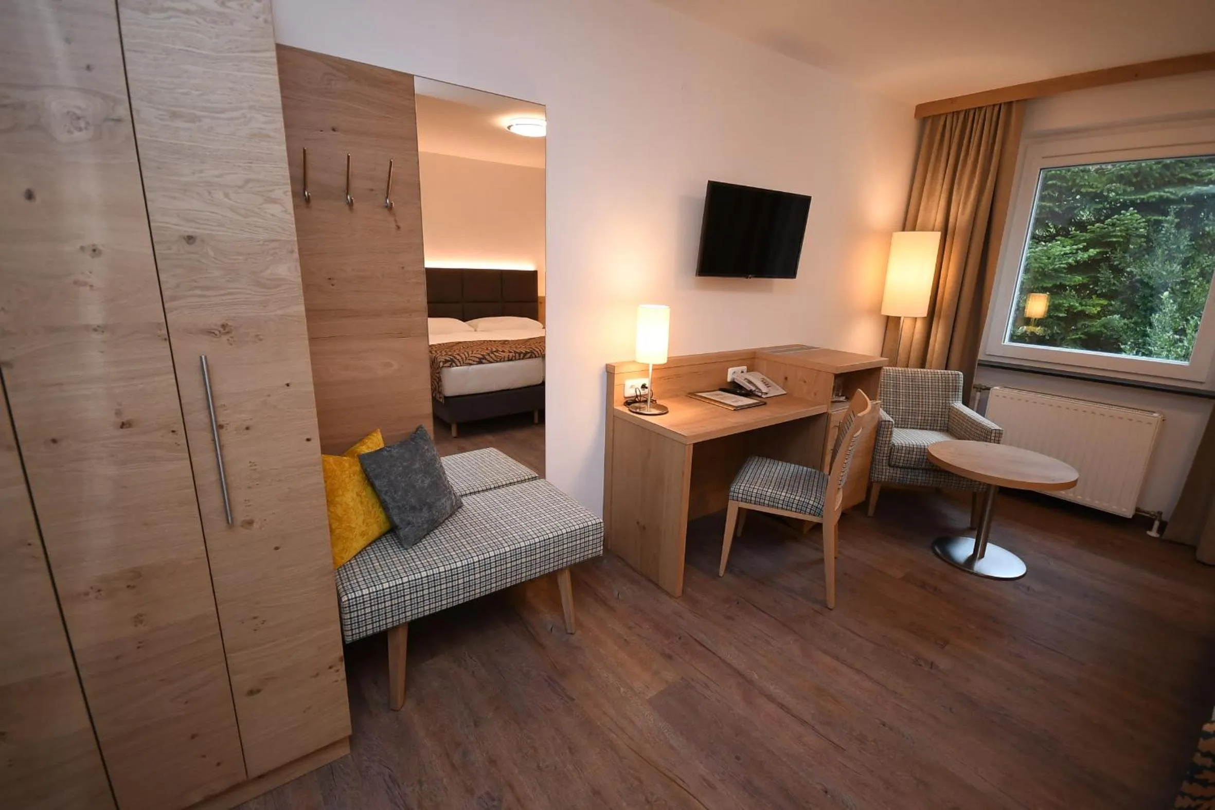 Photo of the whole room, Bed in Seegasthof Hois'n Wirt - Hotel mit Wellnessbereich