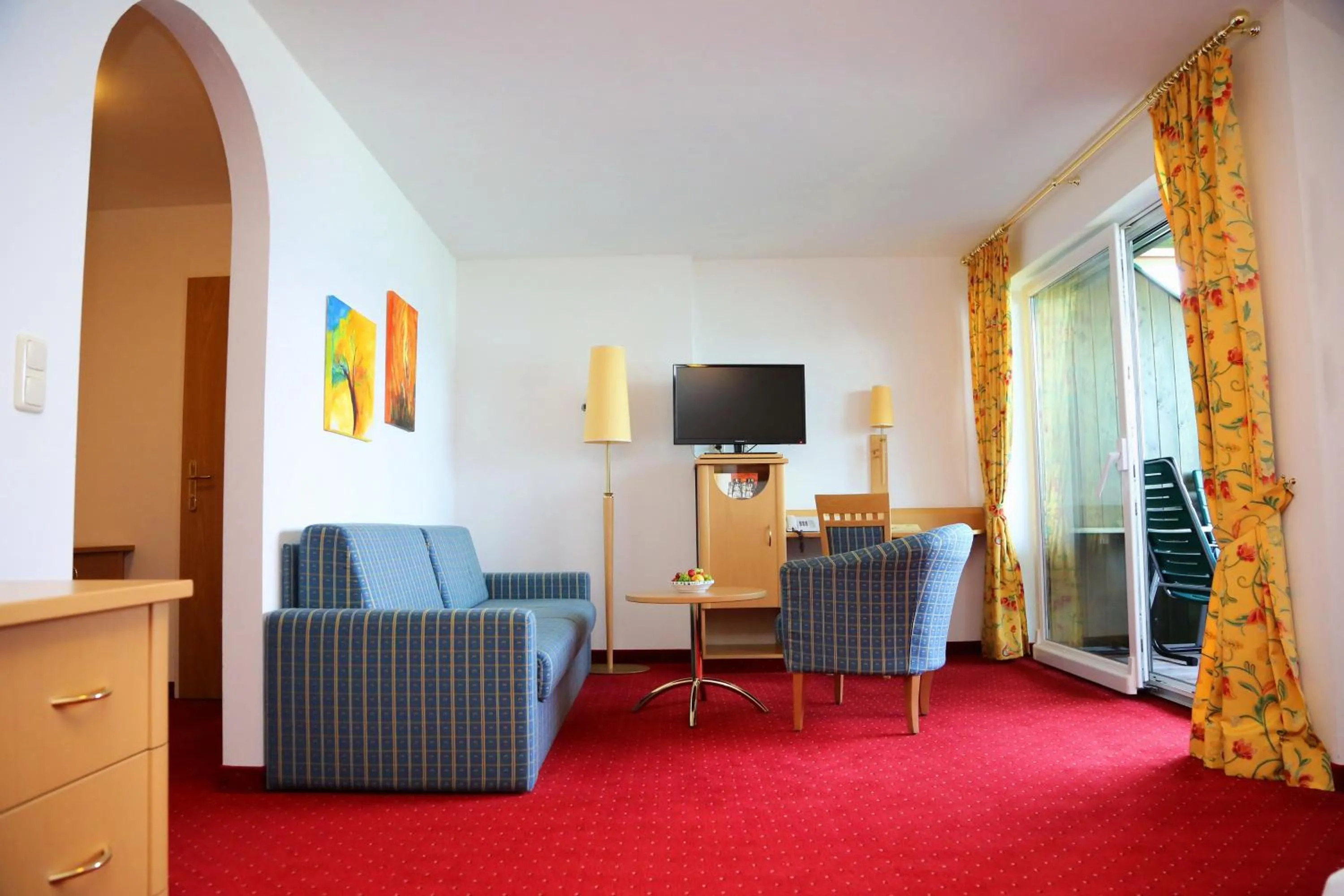 TV and multimedia in Seegasthof Hois'n Wirt - Hotel mit Wellnessbereich