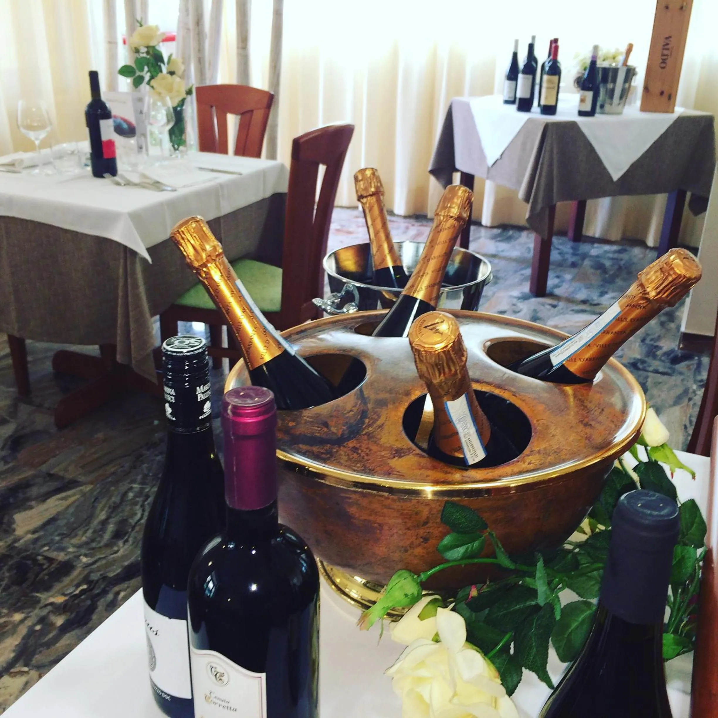 Restaurant/places to eat in Hotel Florida