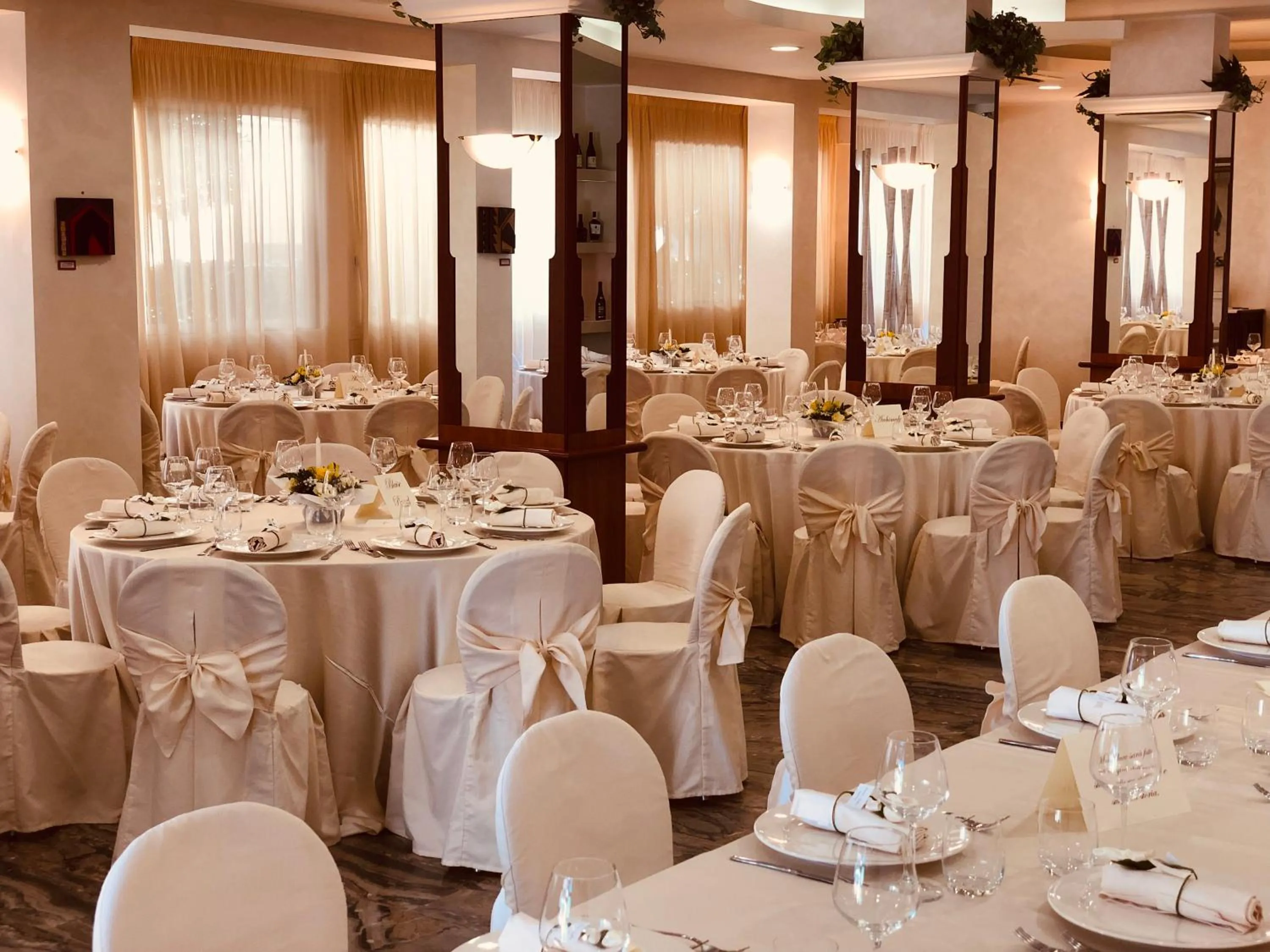 Banquet/Function facilities in Hotel Florida