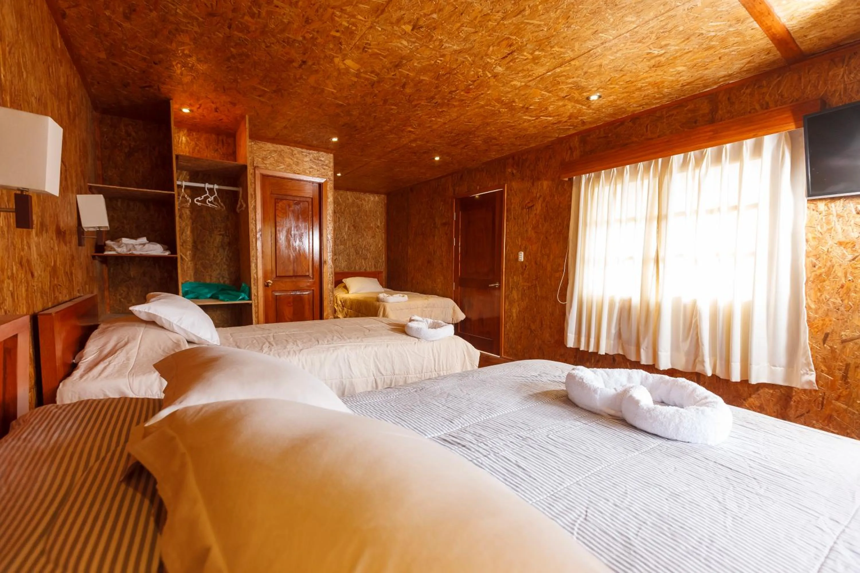 Day, Bed in Hotel Heidinger