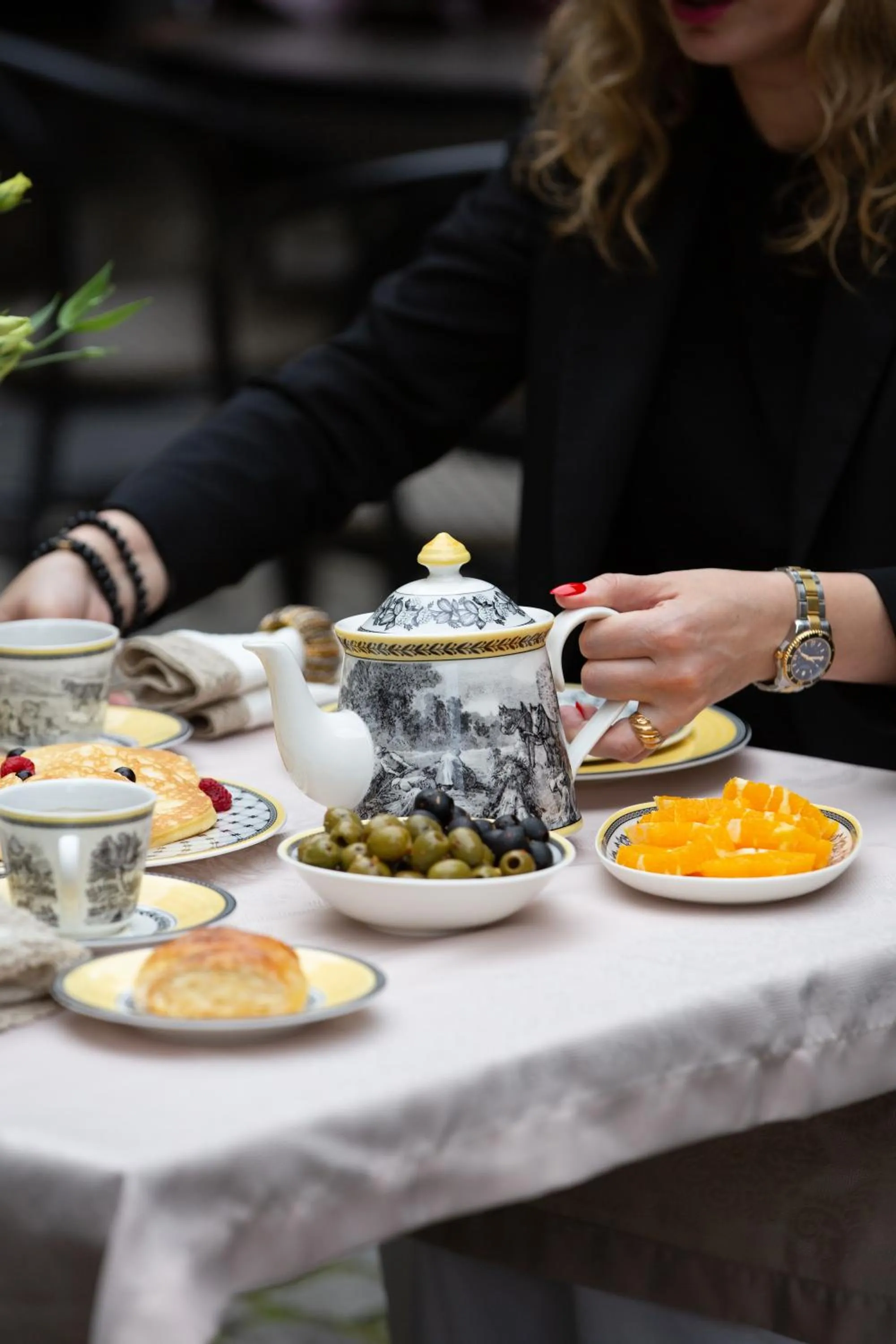 Food and drinks in Seventeen Rooms