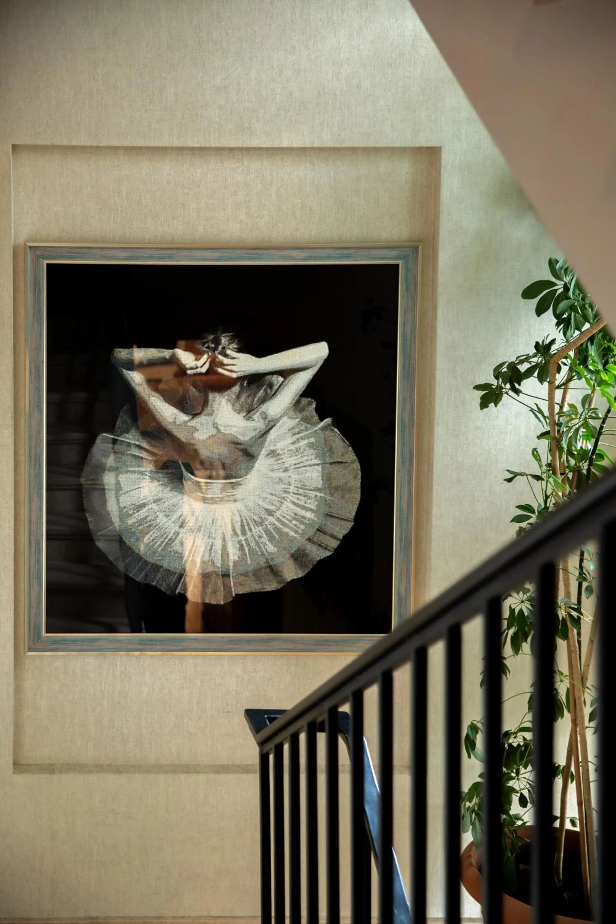 Decorative detail in Seventeen Rooms