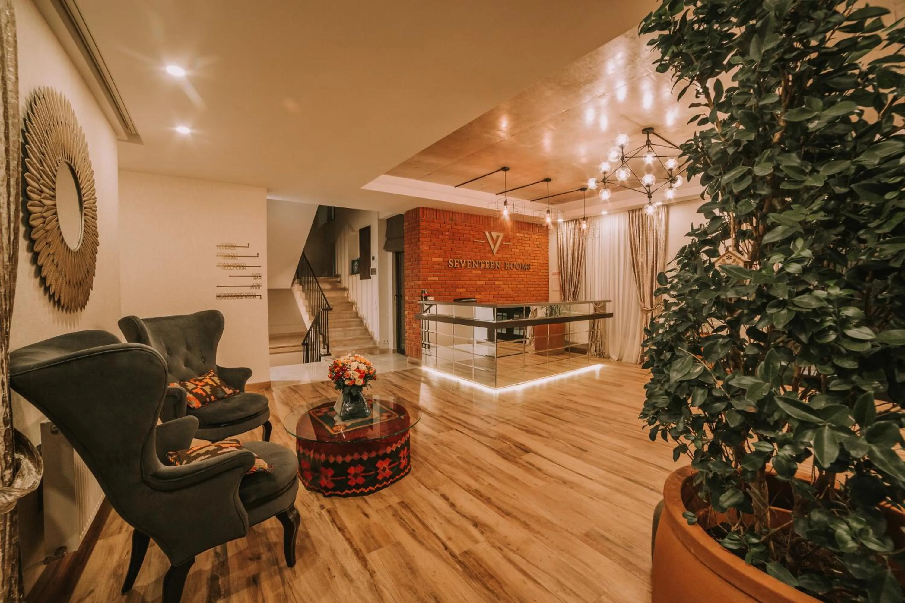 Lobby or reception in Seventeen Rooms