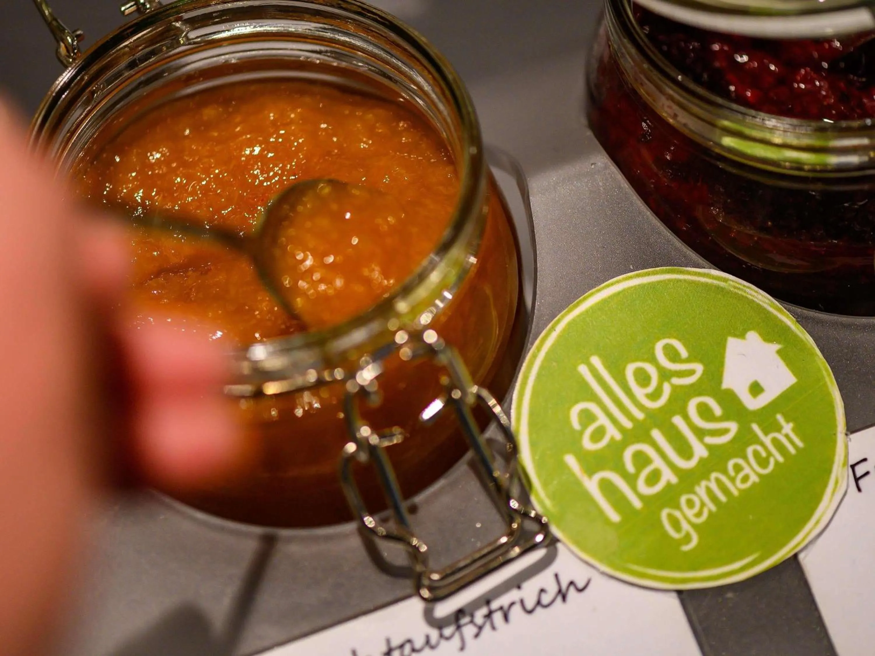 Breakfast in ibis Köln Frechen