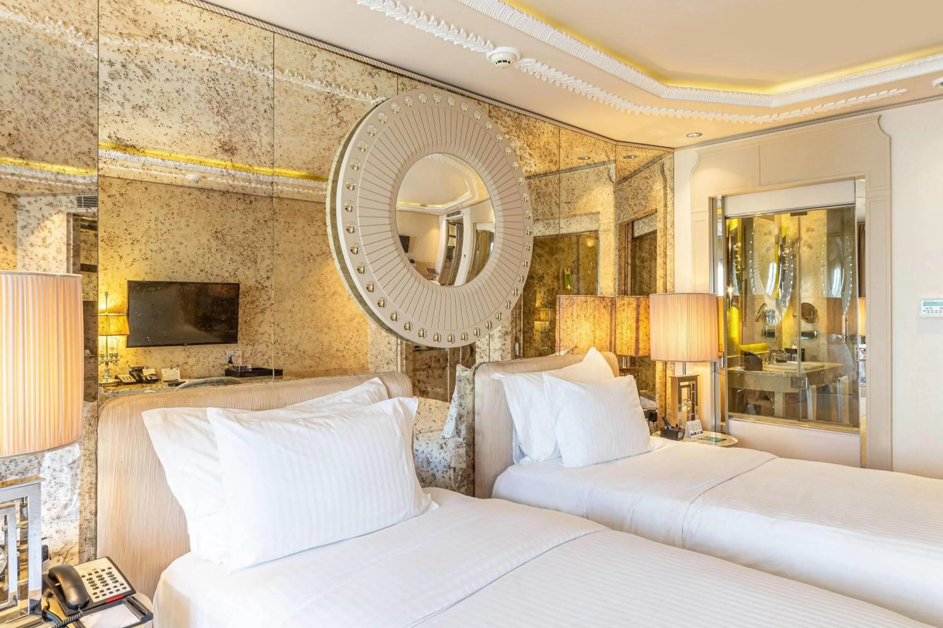 Photo of the whole room, Bed in Wyndham Grand Istanbul Kalamış Marina Hotel