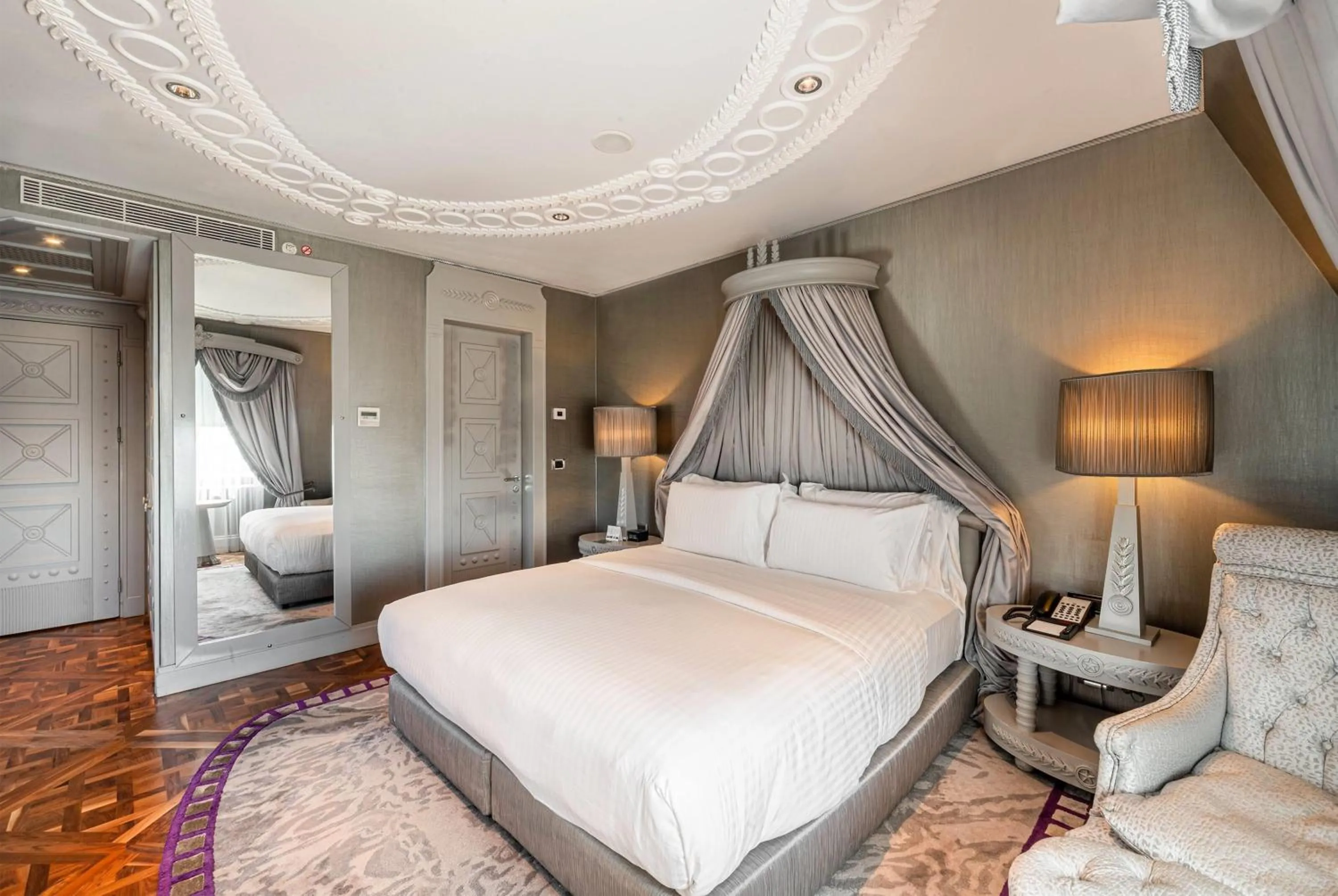 Photo of the whole room, Bed in Wyndham Grand Istanbul Kalamış Marina Hotel