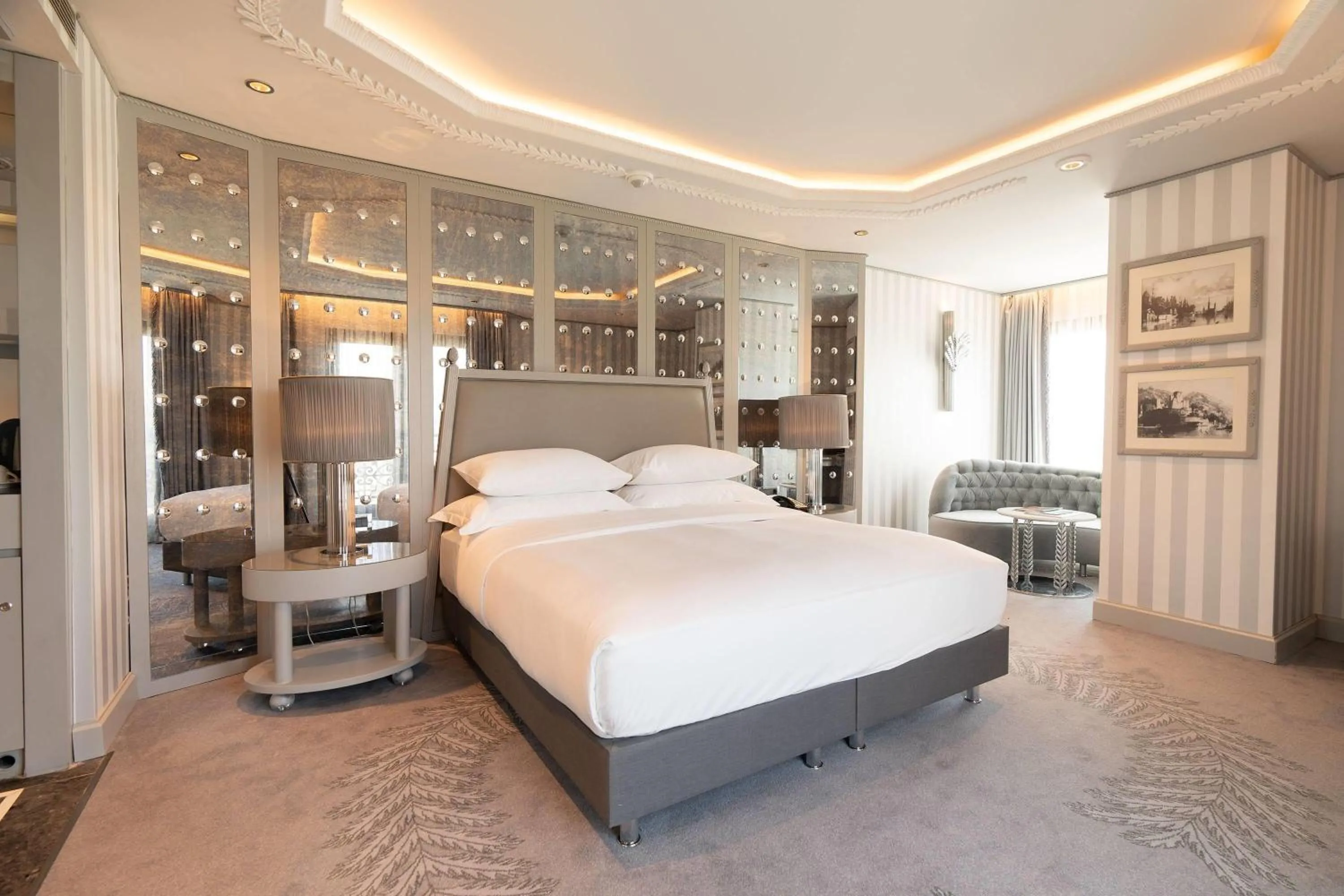 Photo of the whole room, Bed in Wyndham Grand Istanbul Kalamış Marina Hotel