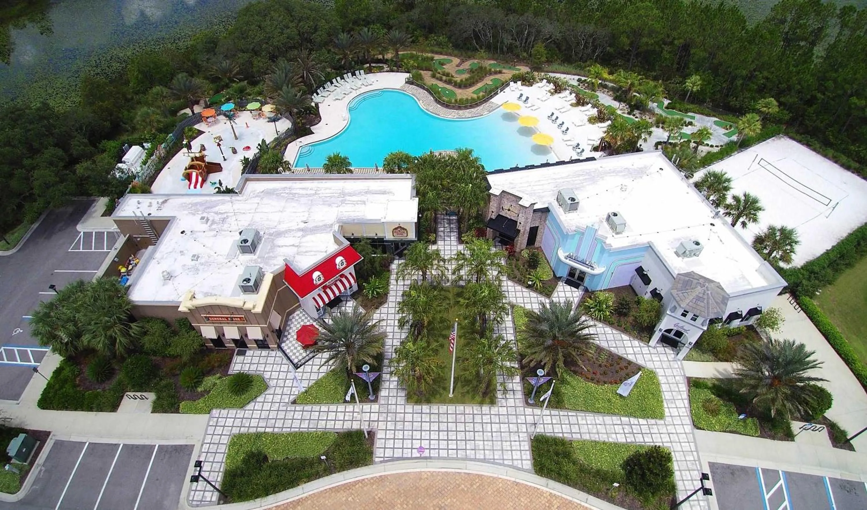 Stunning 5 Bd Home w/ Pool Close to Disney 174