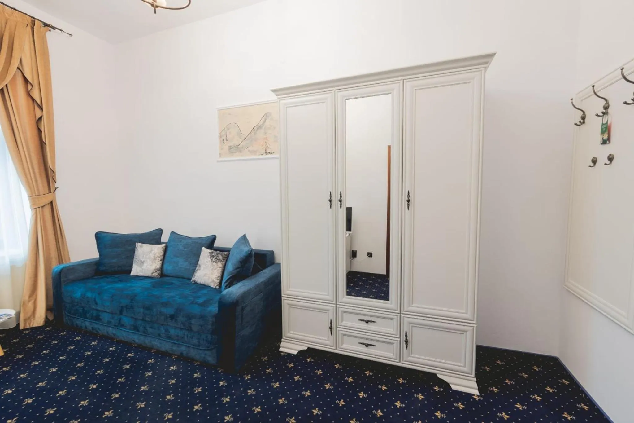 Living room in Hotel Carol - Vatra Dornei