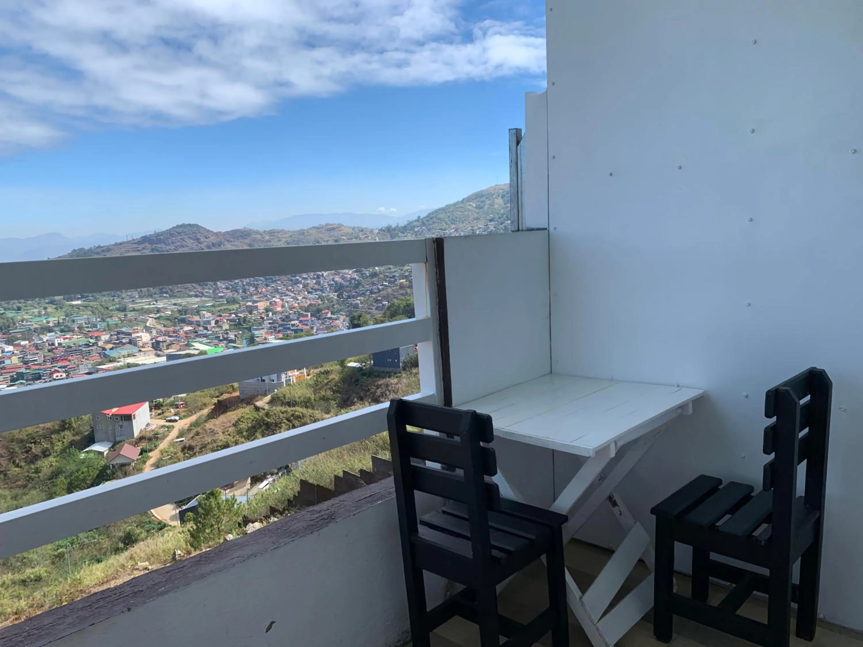 Wanay's Rocky Mountain Homestay