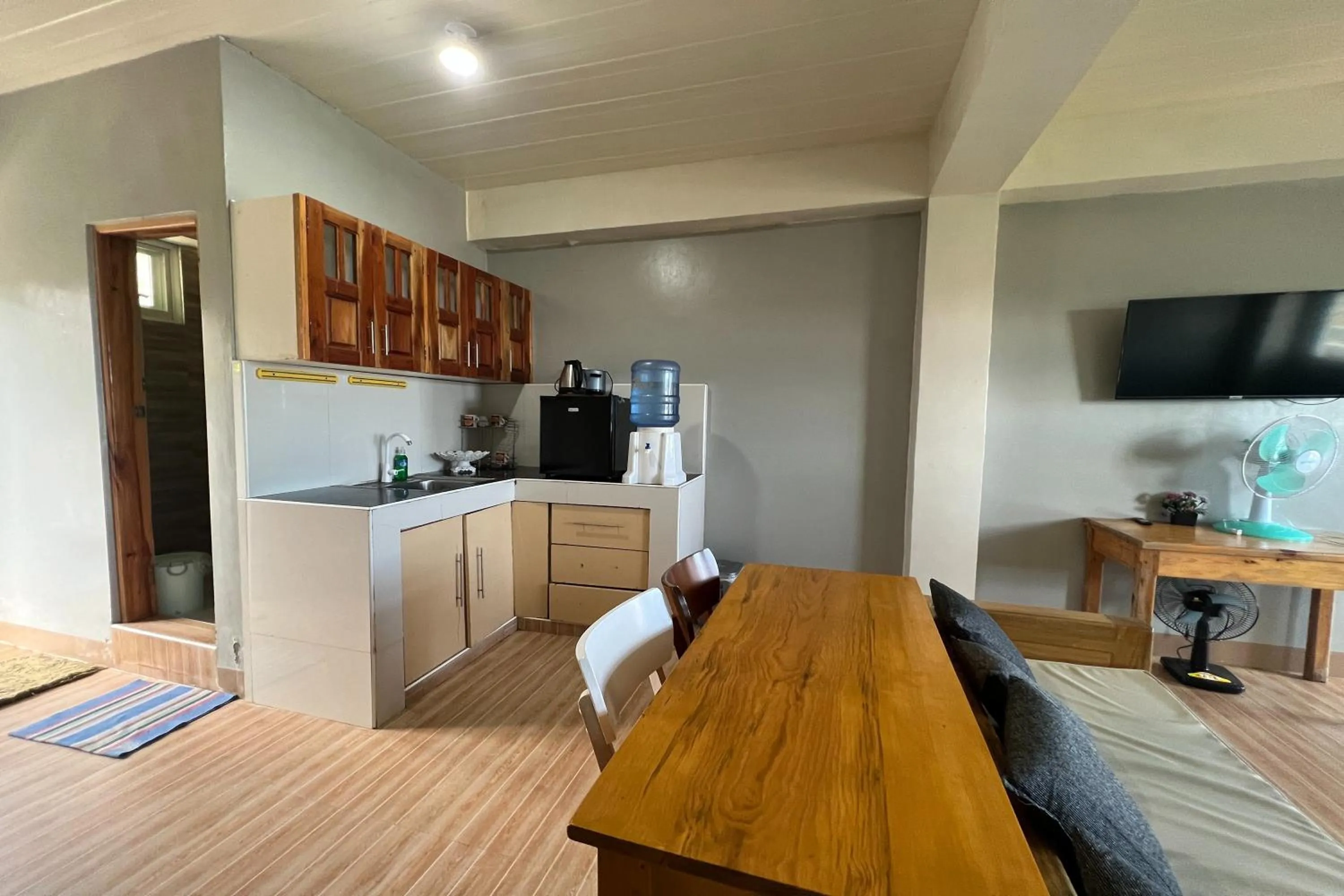 kitchen in Wanay's Rocky Mountain Homestay