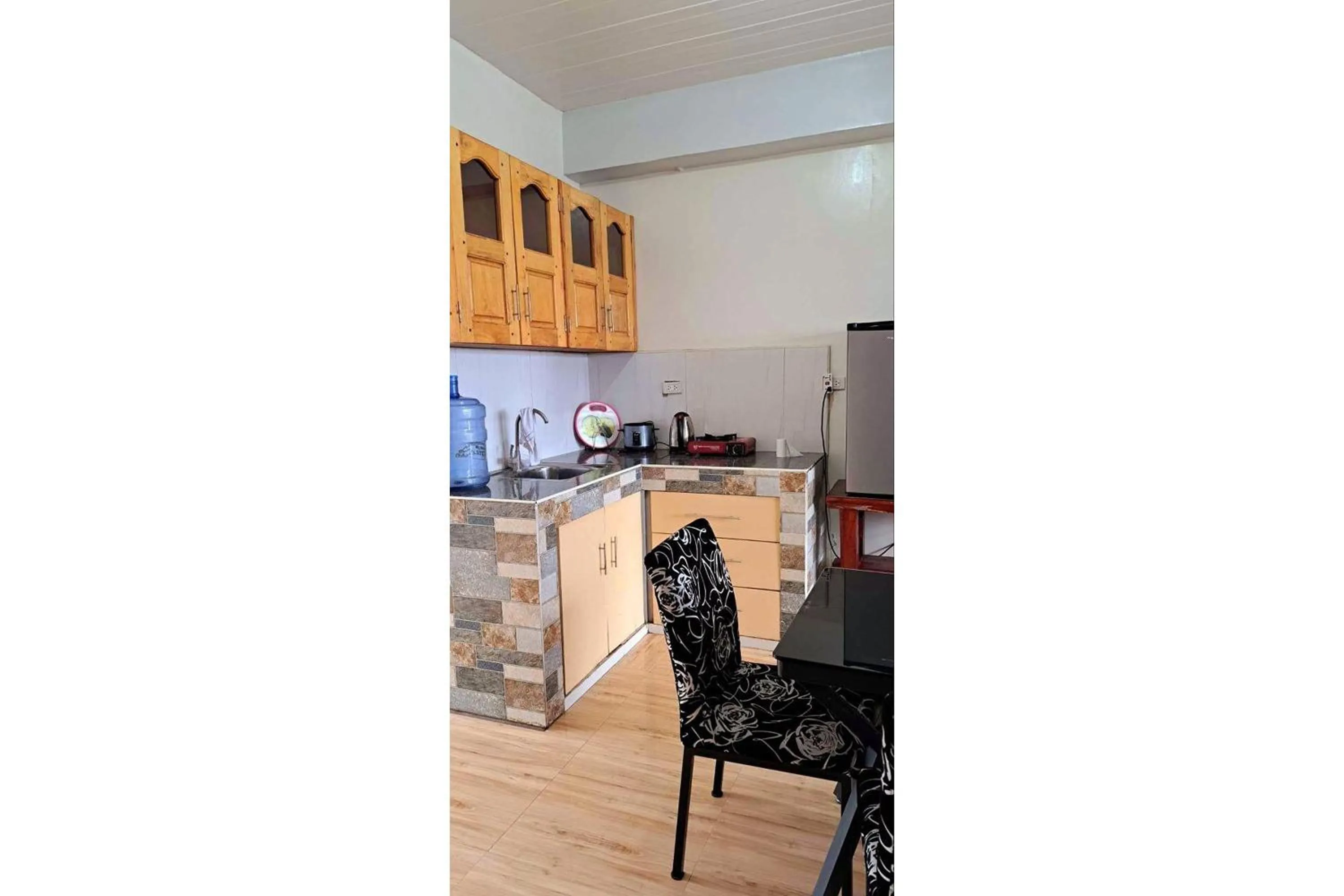 Living room in Wanay's Rocky Mountain Homestay