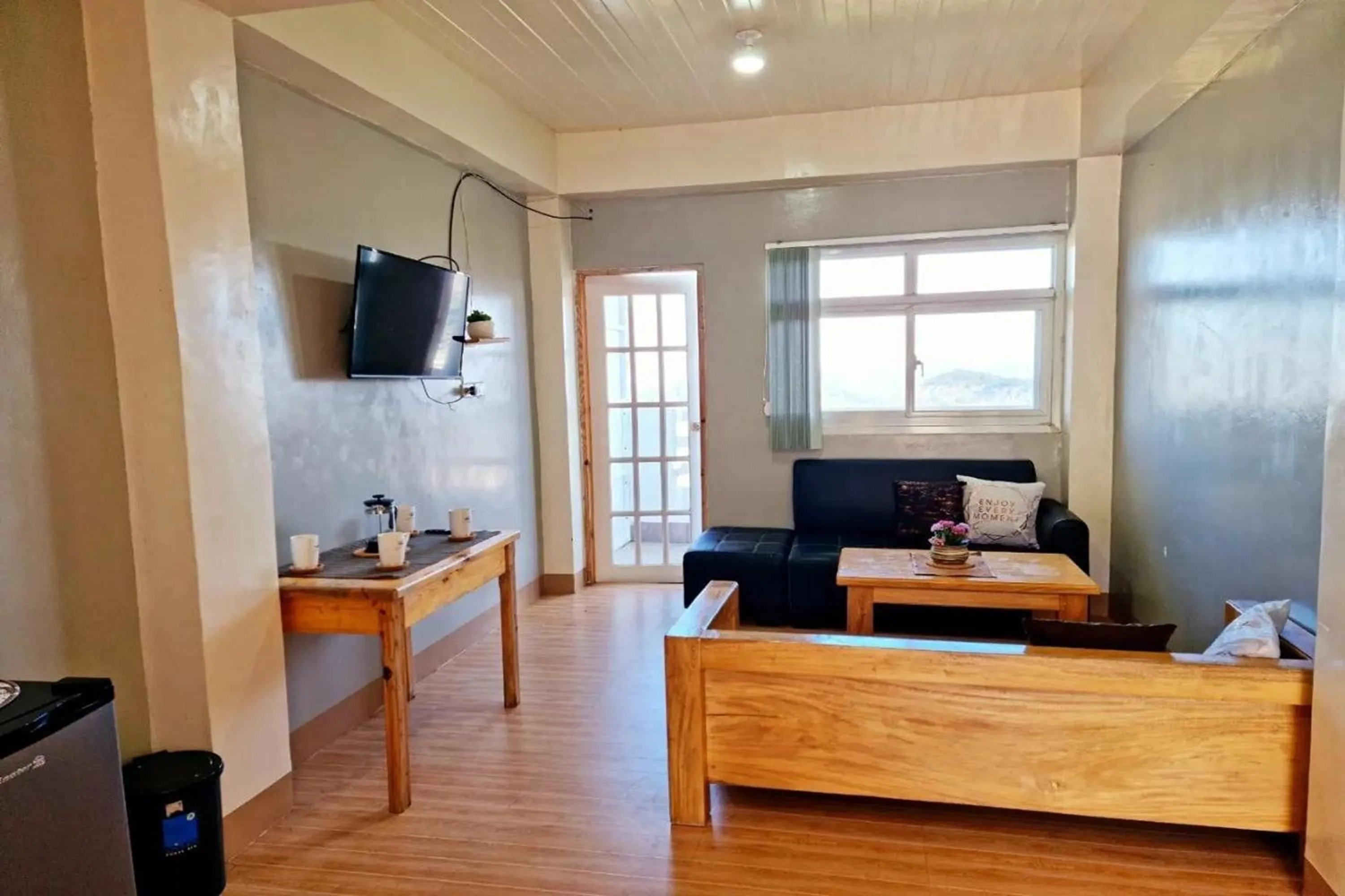 Bedroom in Wanay's Rocky Mountain Homestay