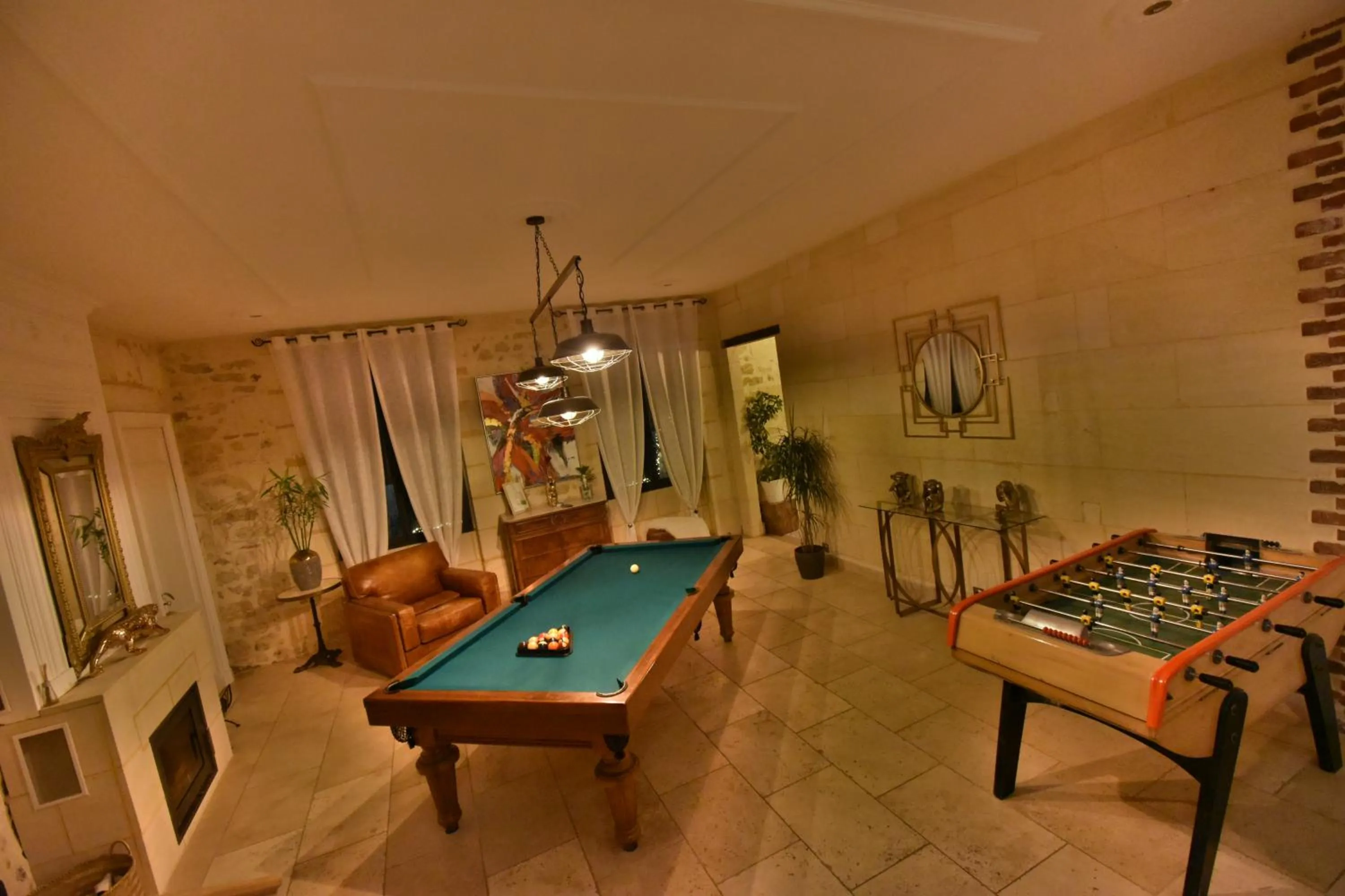 Billiard in Le Relais de la Chouette