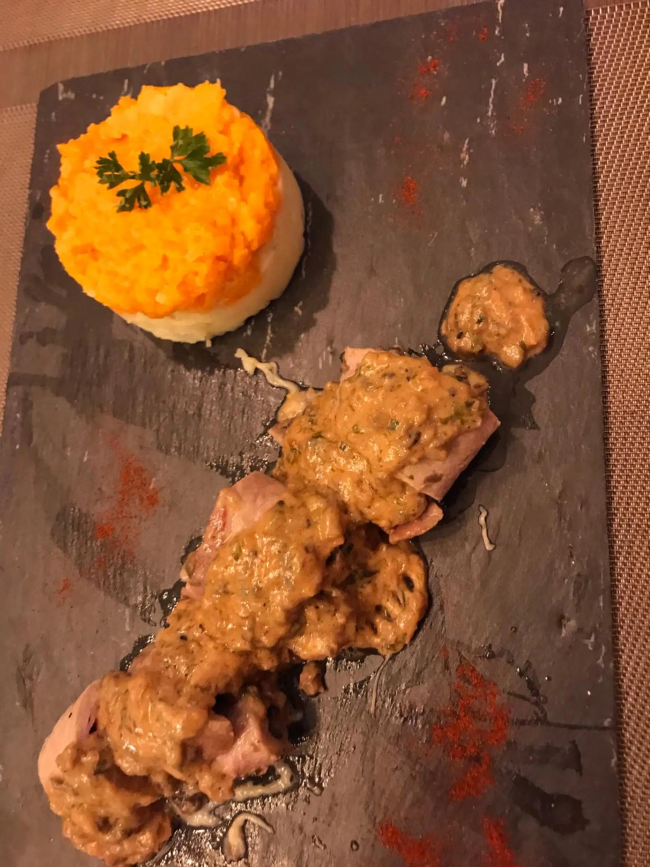 Restaurant/places to eat in Le Relais de la Chouette