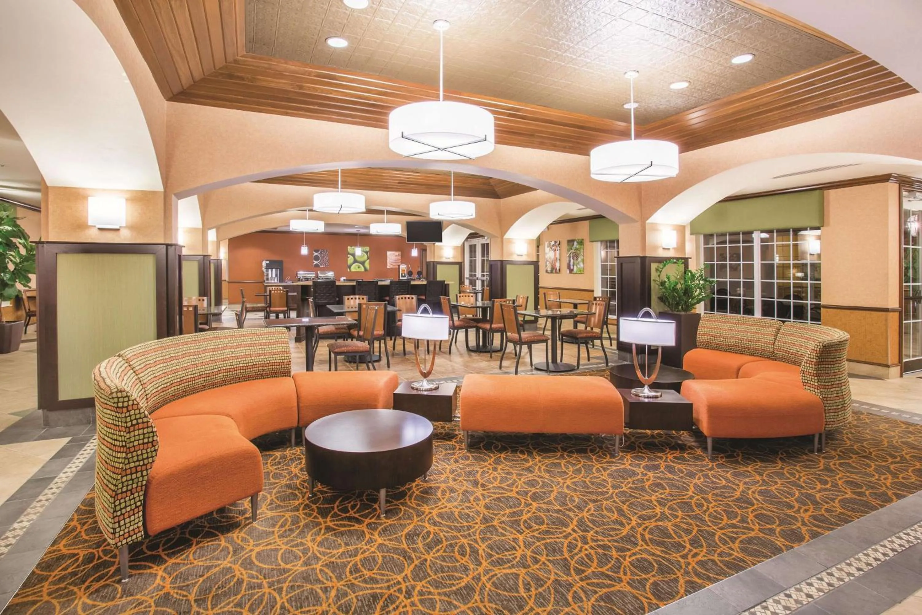Lobby or reception in La Quinta by Wyndham Bentonville