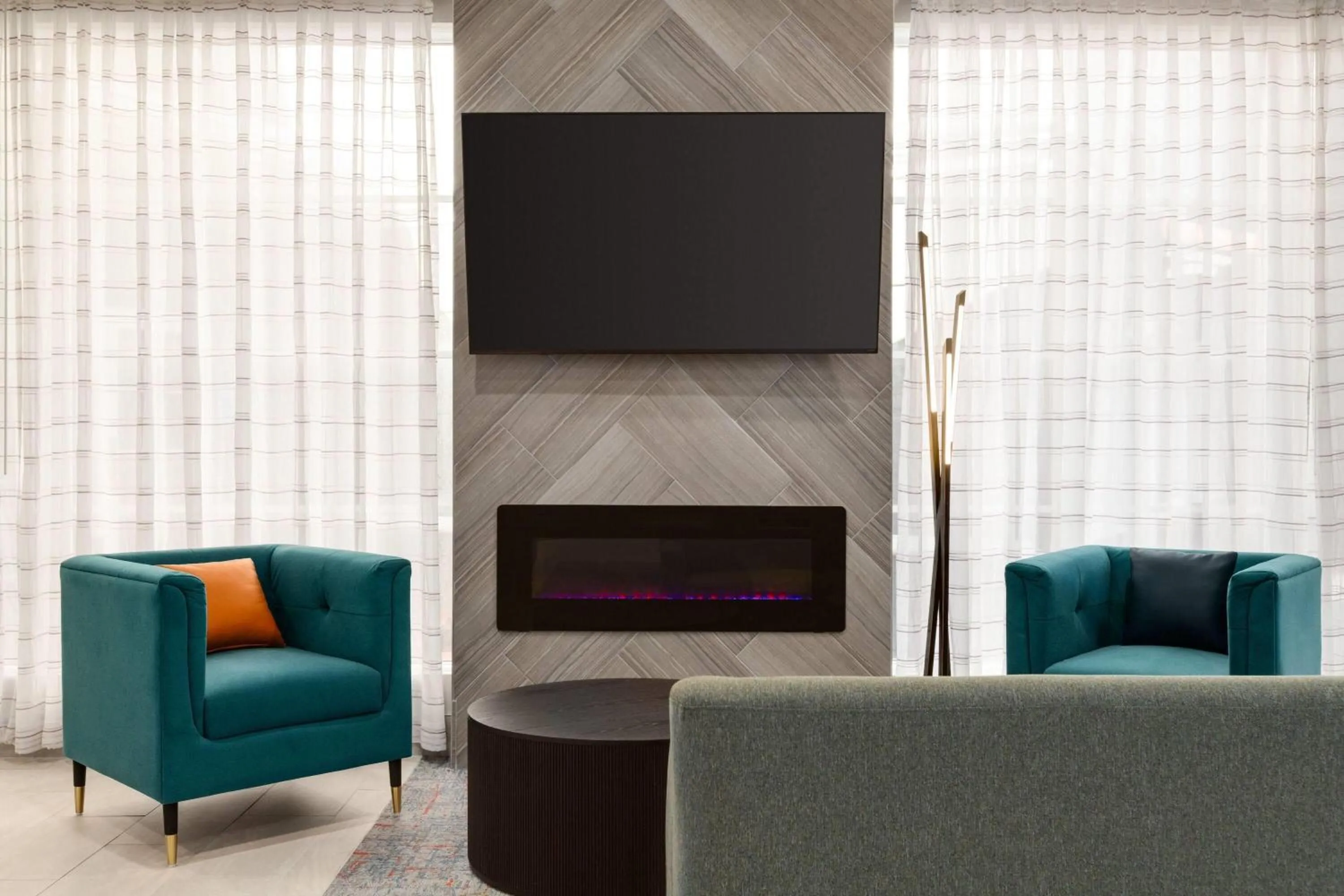 Lobby or reception in La Quinta by Wyndham Dallas Arlington South