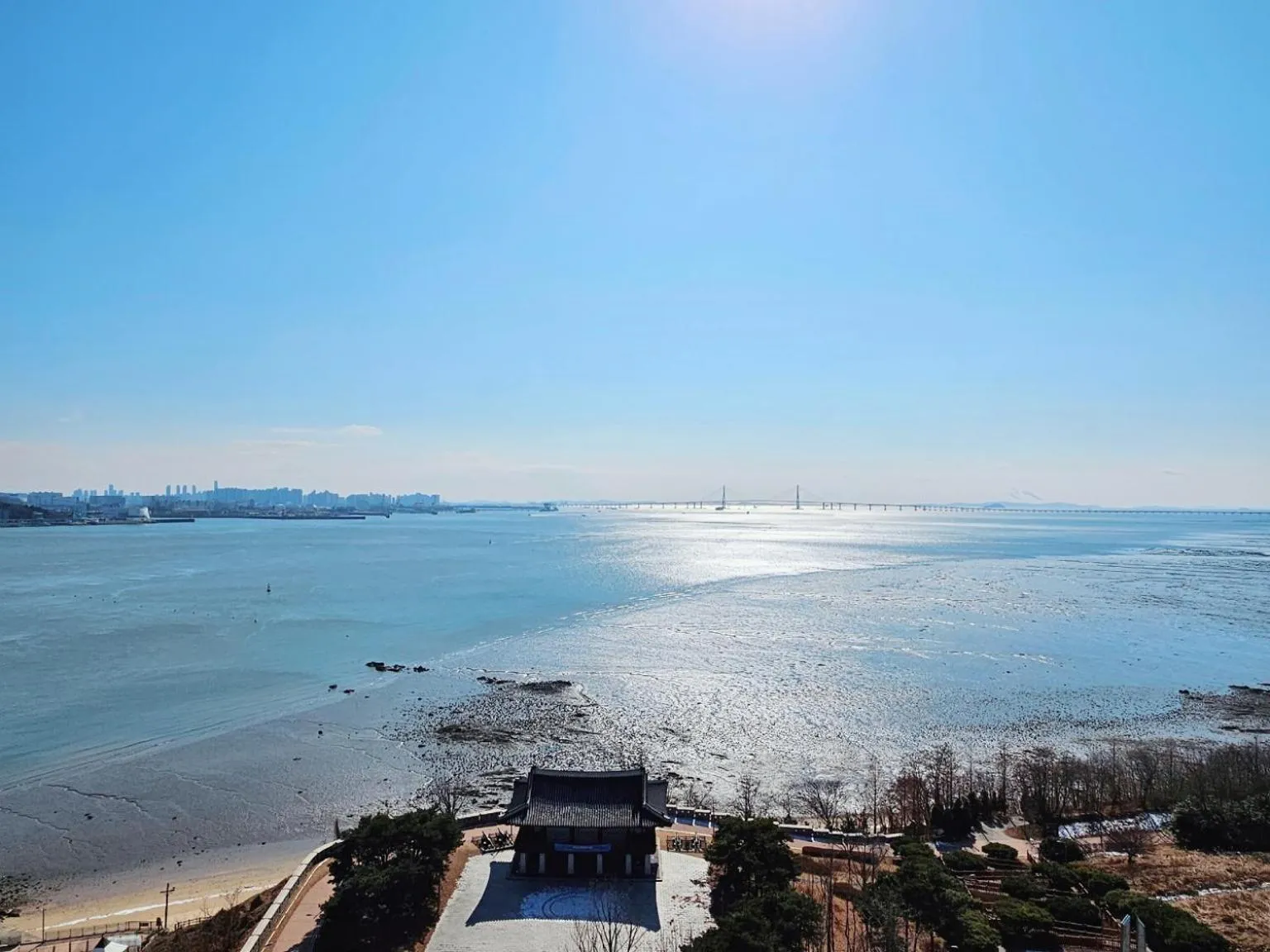 Sea view in Airsky Hotel Incheon