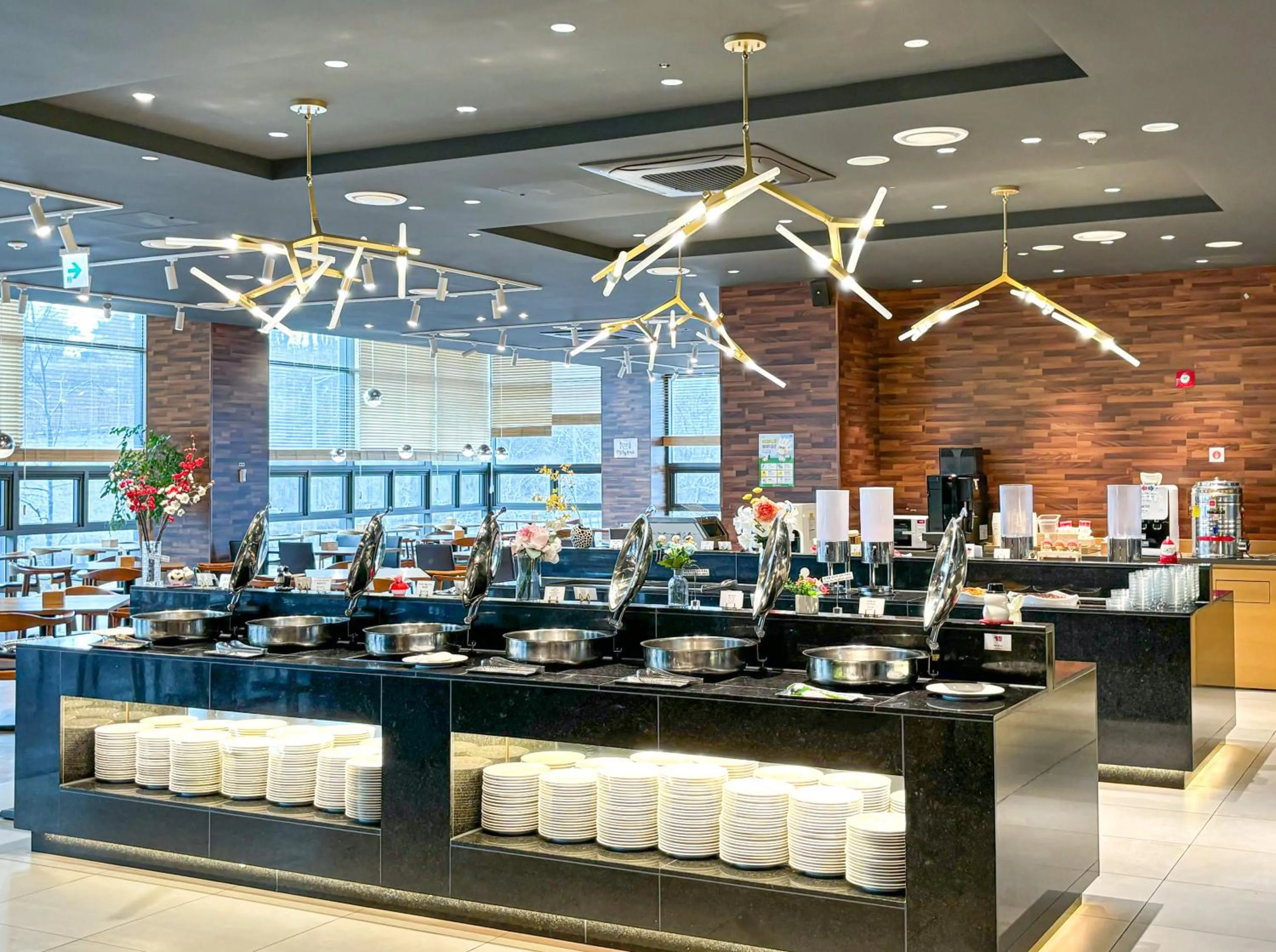 Buffet breakfast in Airsky Hotel Incheon