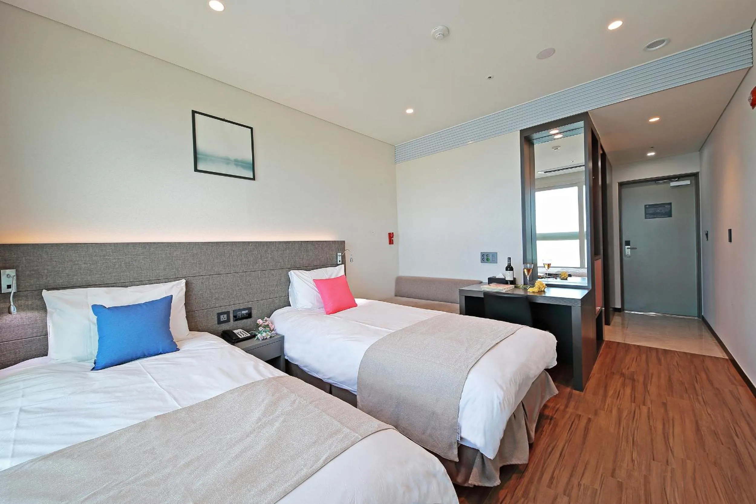 Bed in Airsky Hotel Incheon