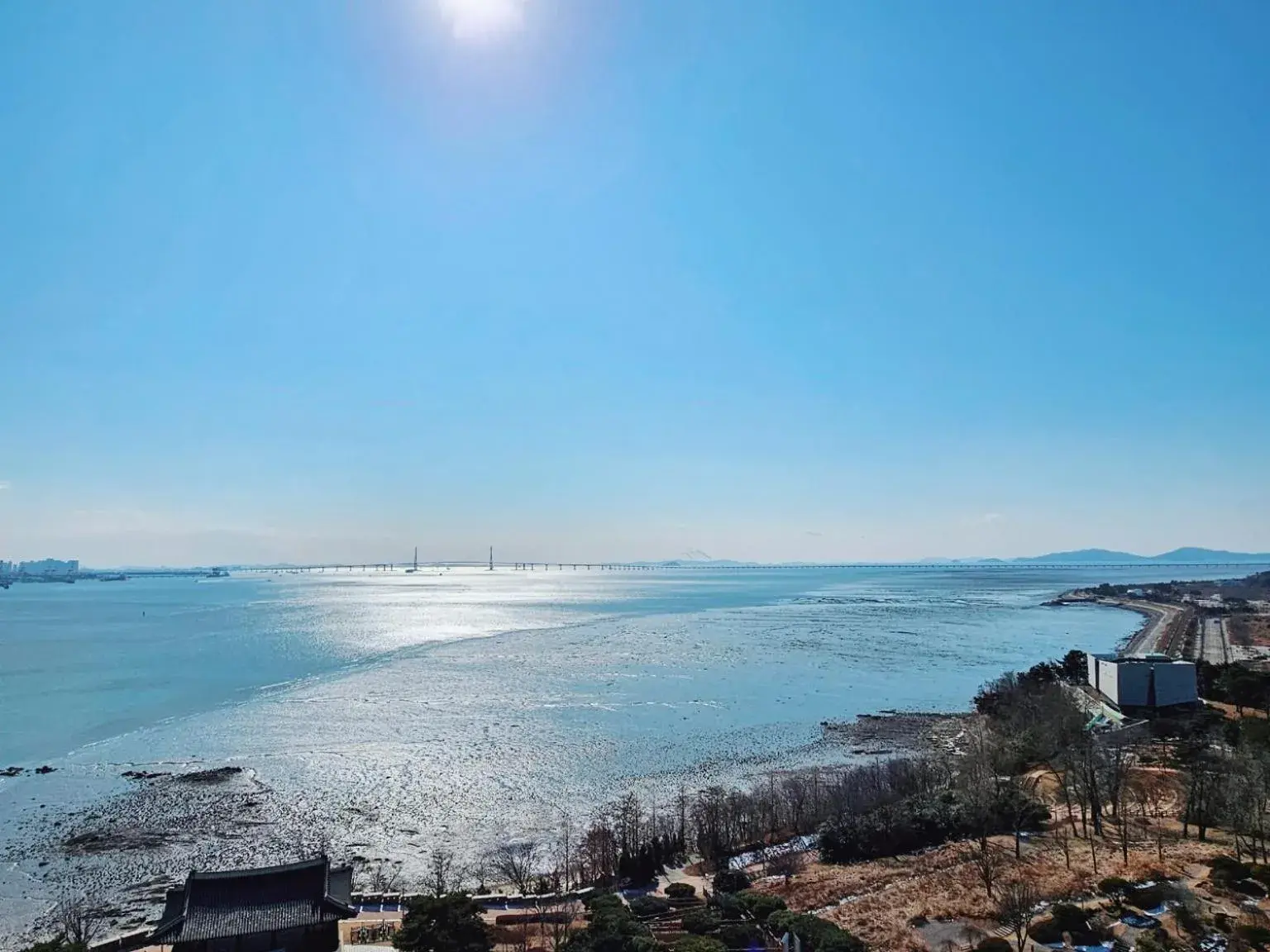 Family Twin Room with Sea View in Airsky Hotel Incheon Family Twin Room with Sea View in Airsky Hotel Incheon