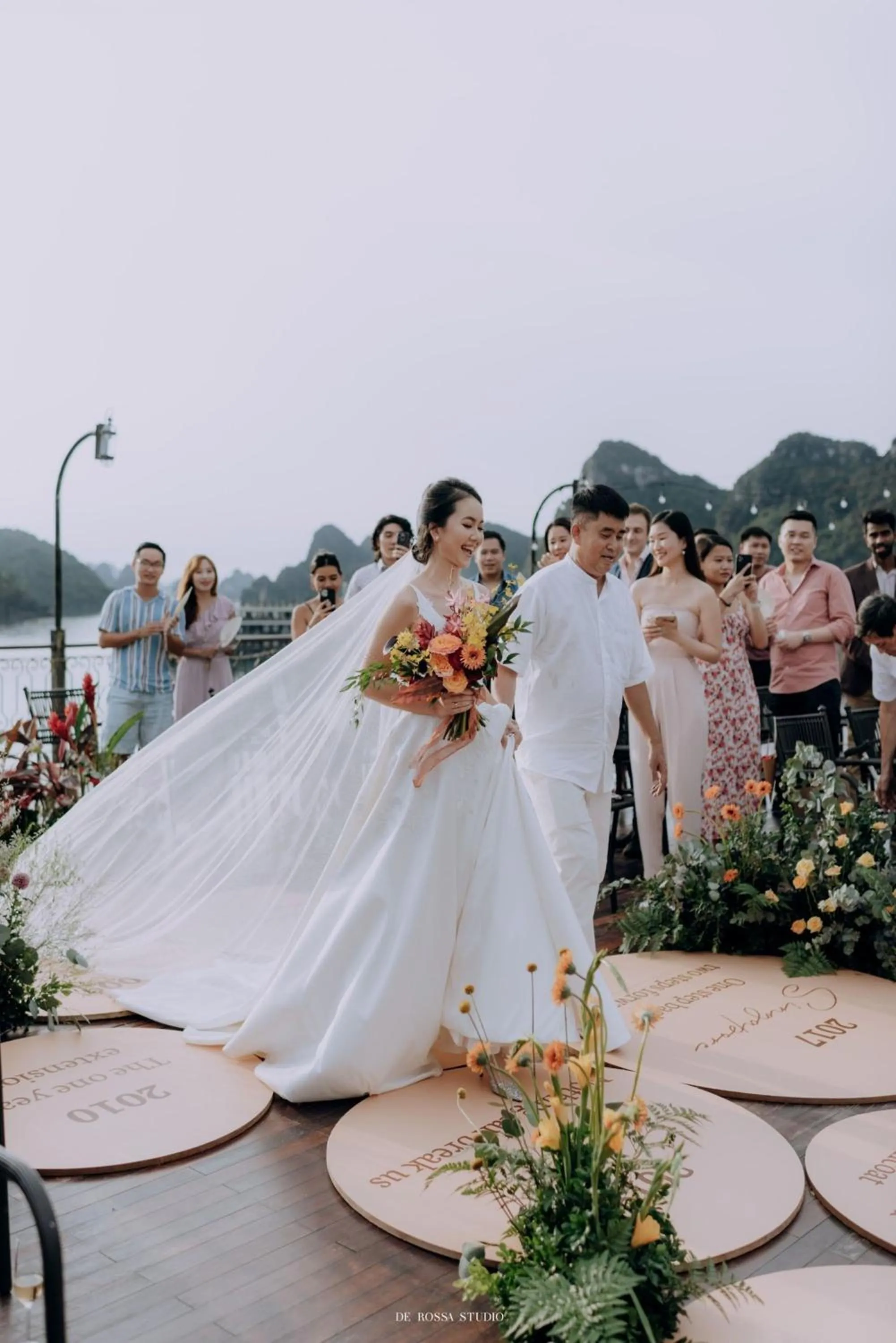 wedding in Indochine Cruise Lan Ha Bay