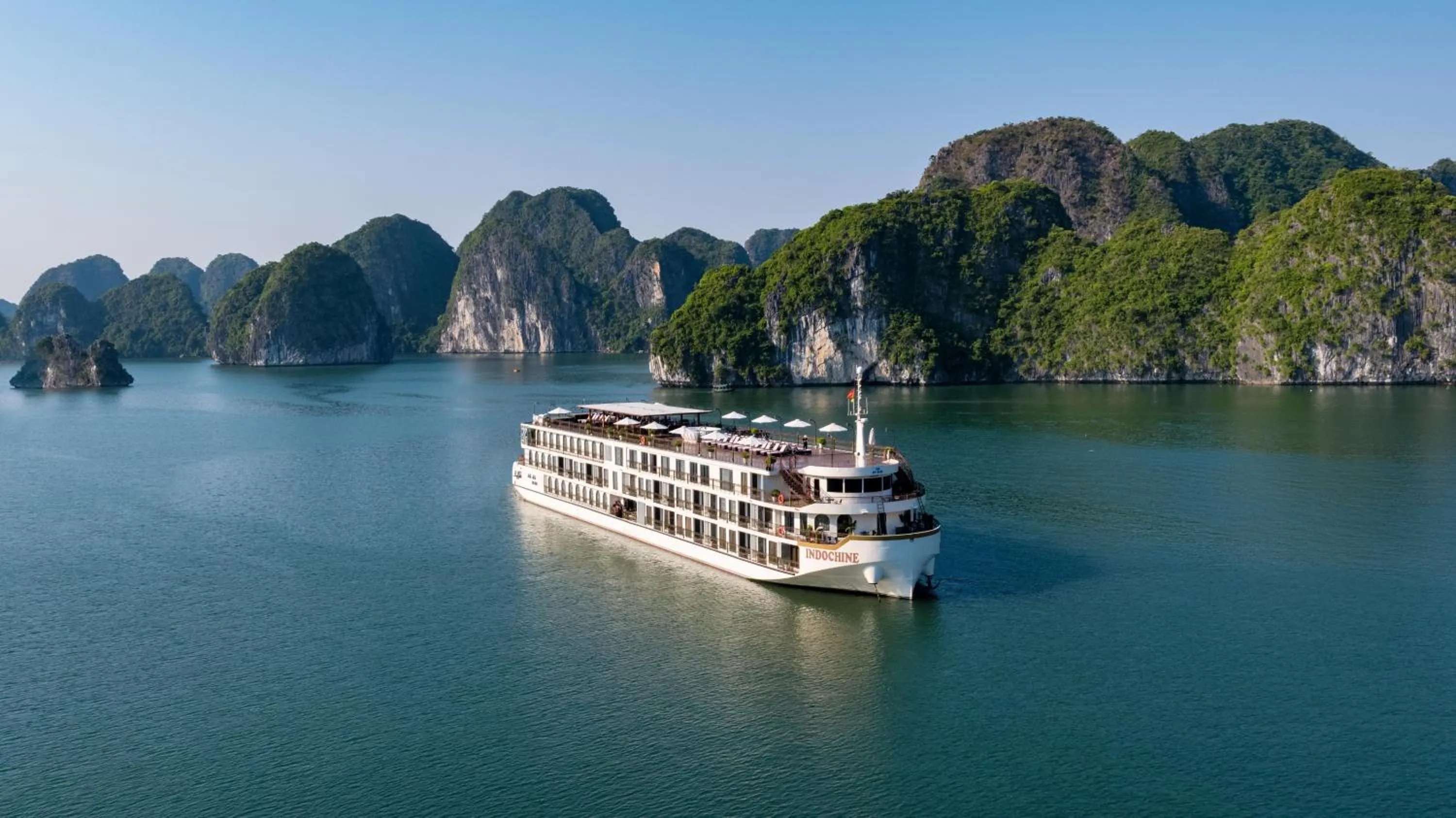 Day in Indochine Cruise Lan Ha Bay