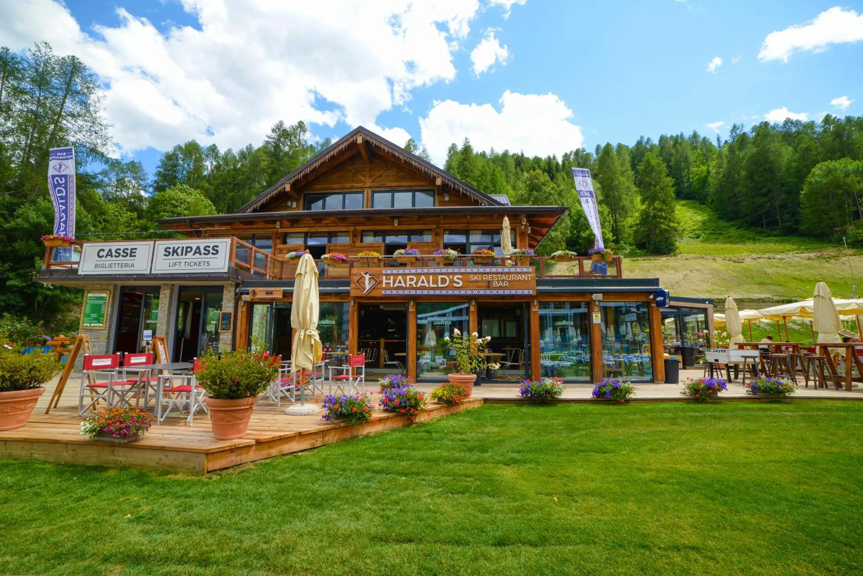 Restaurant/places to eat in Residence Campo Smith