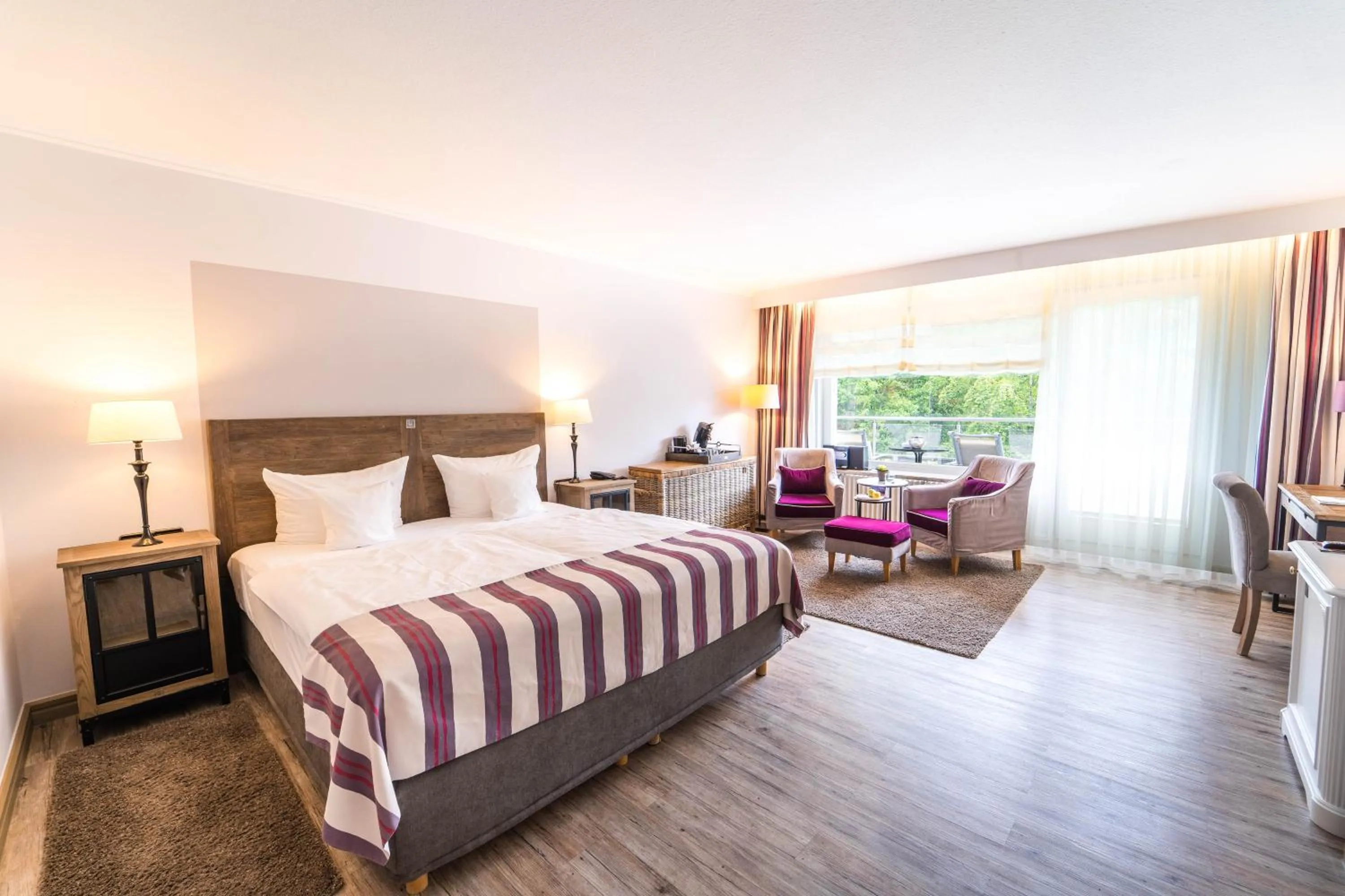 Photo of the whole room, Bed in Romantischer Winkel RoLigio & Wellness Resort
