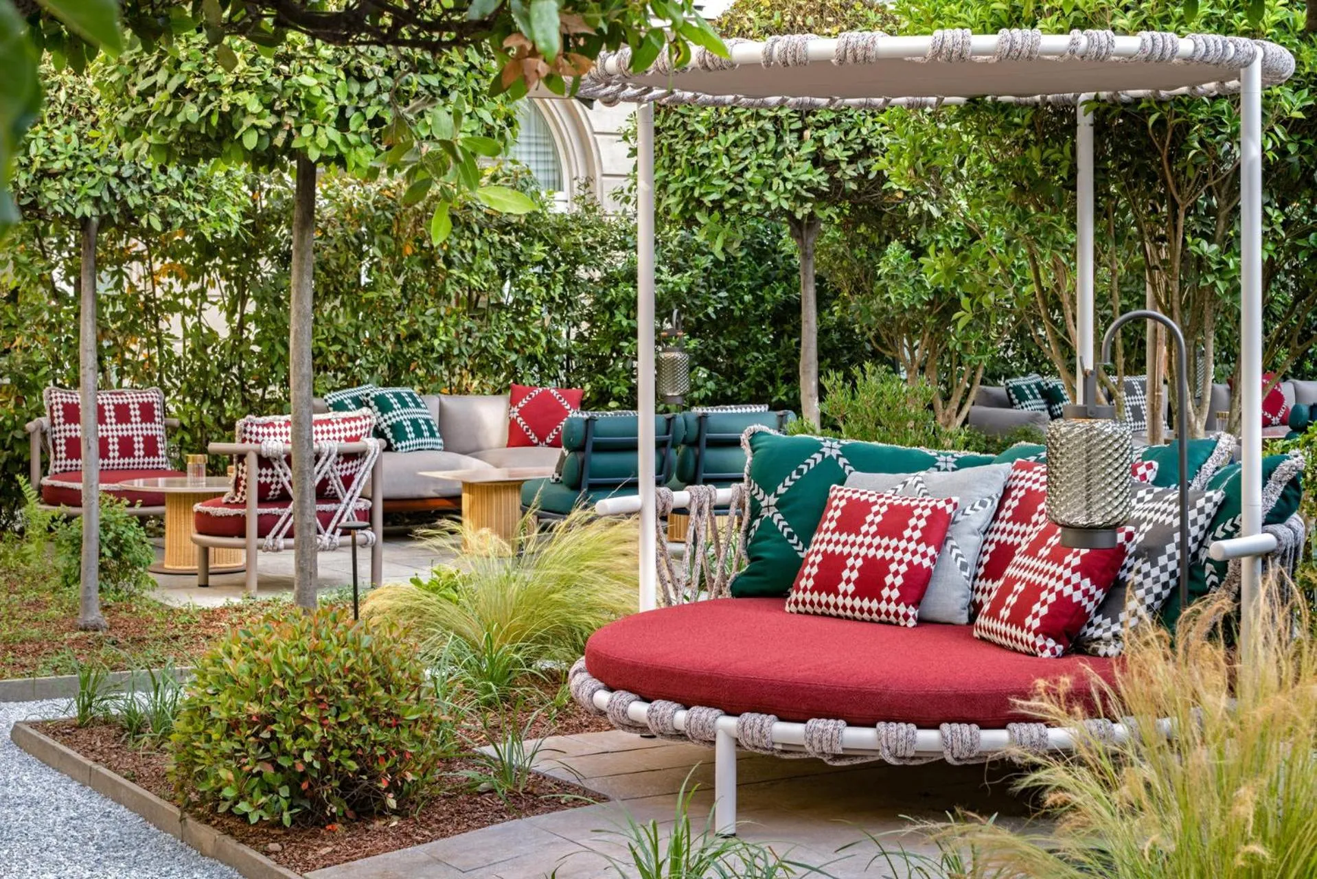 Garden in Four Seasons Hotel Milano