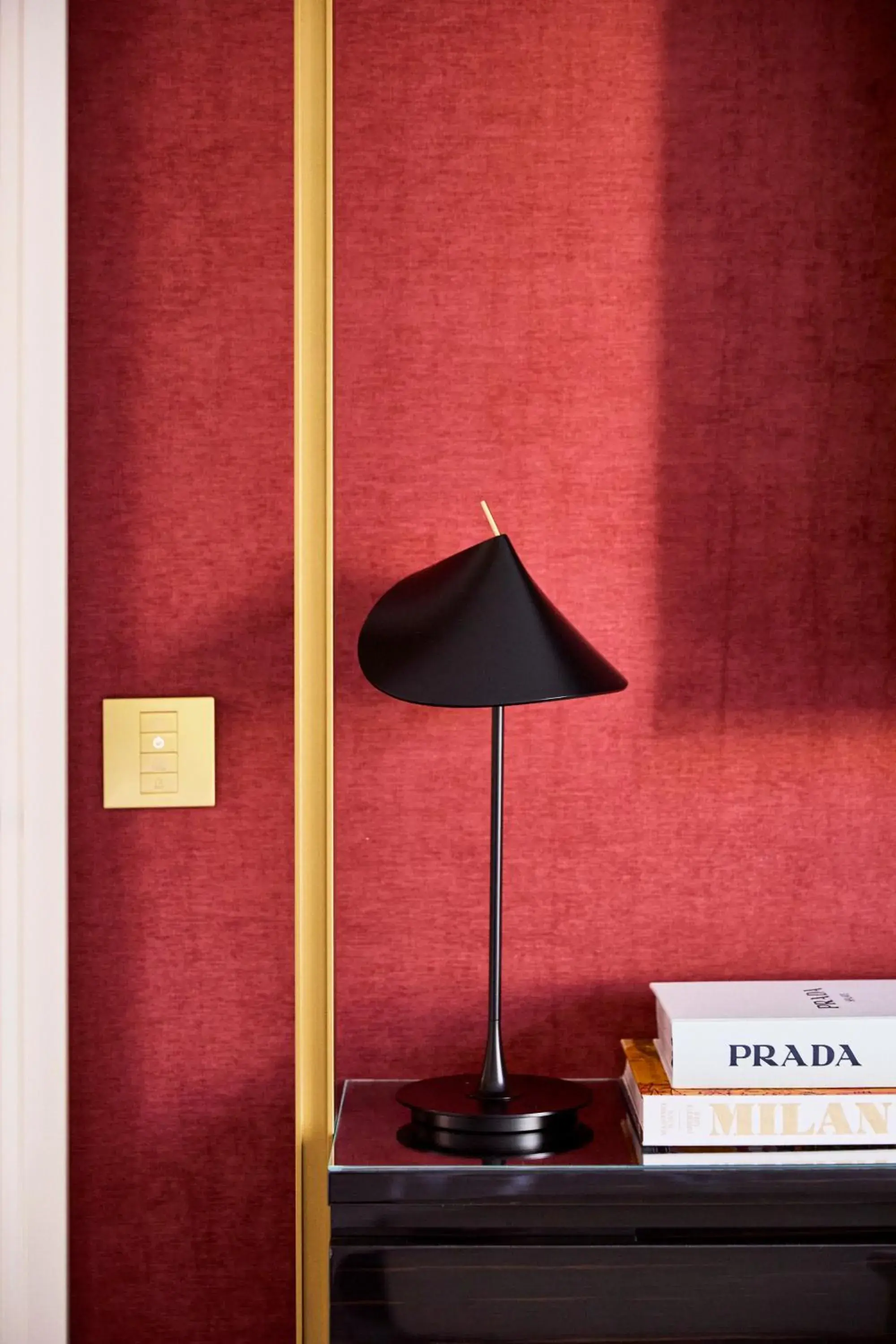 Premium King Room Garden View in Four Seasons Hotel Milano Premium King Room Garden View in Four Seasons Hotel Milano