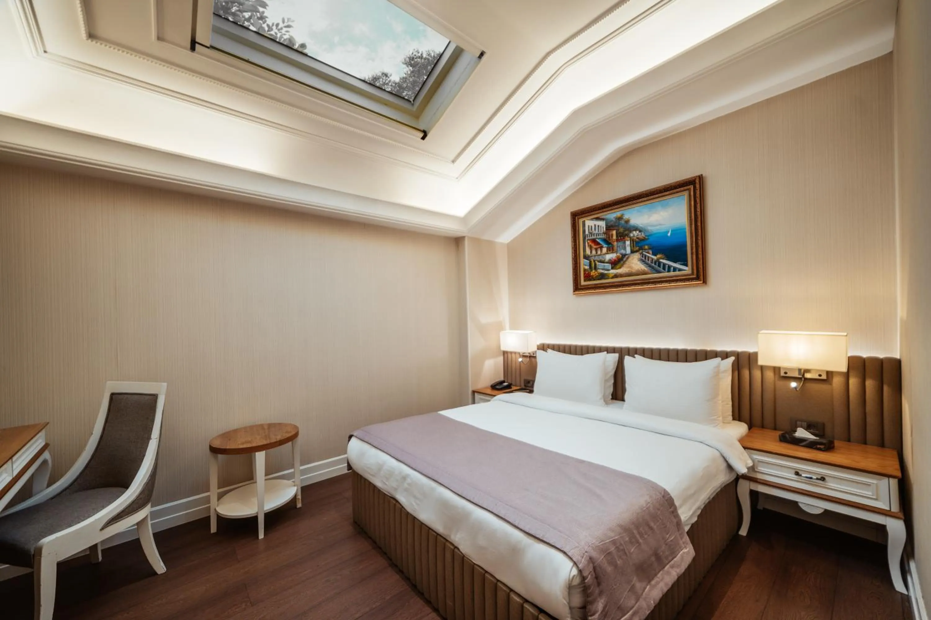 Bedroom, Bed in Theatrum Hotel Baku