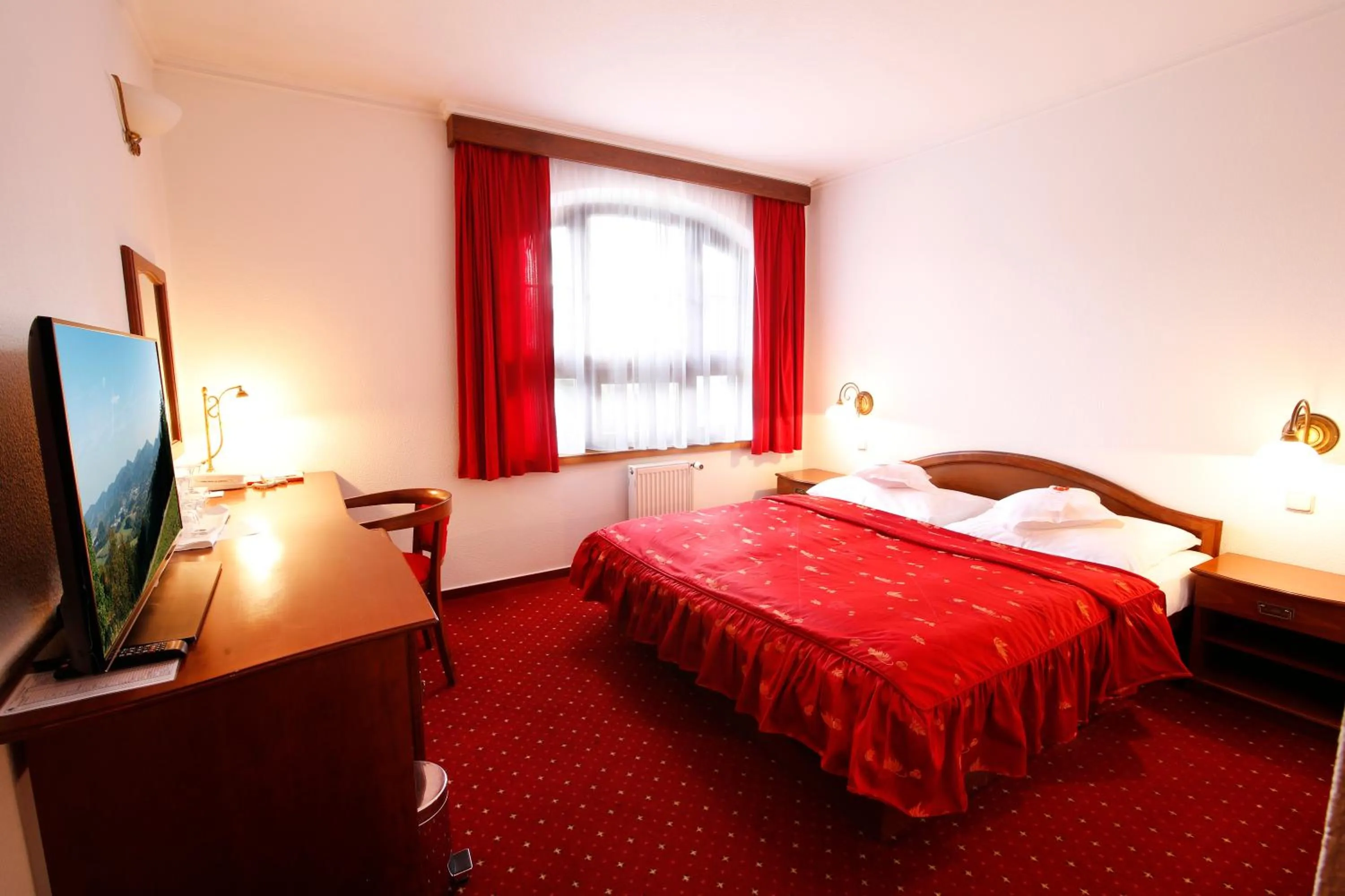 Photo of the whole room, Bed in AGH Hotel