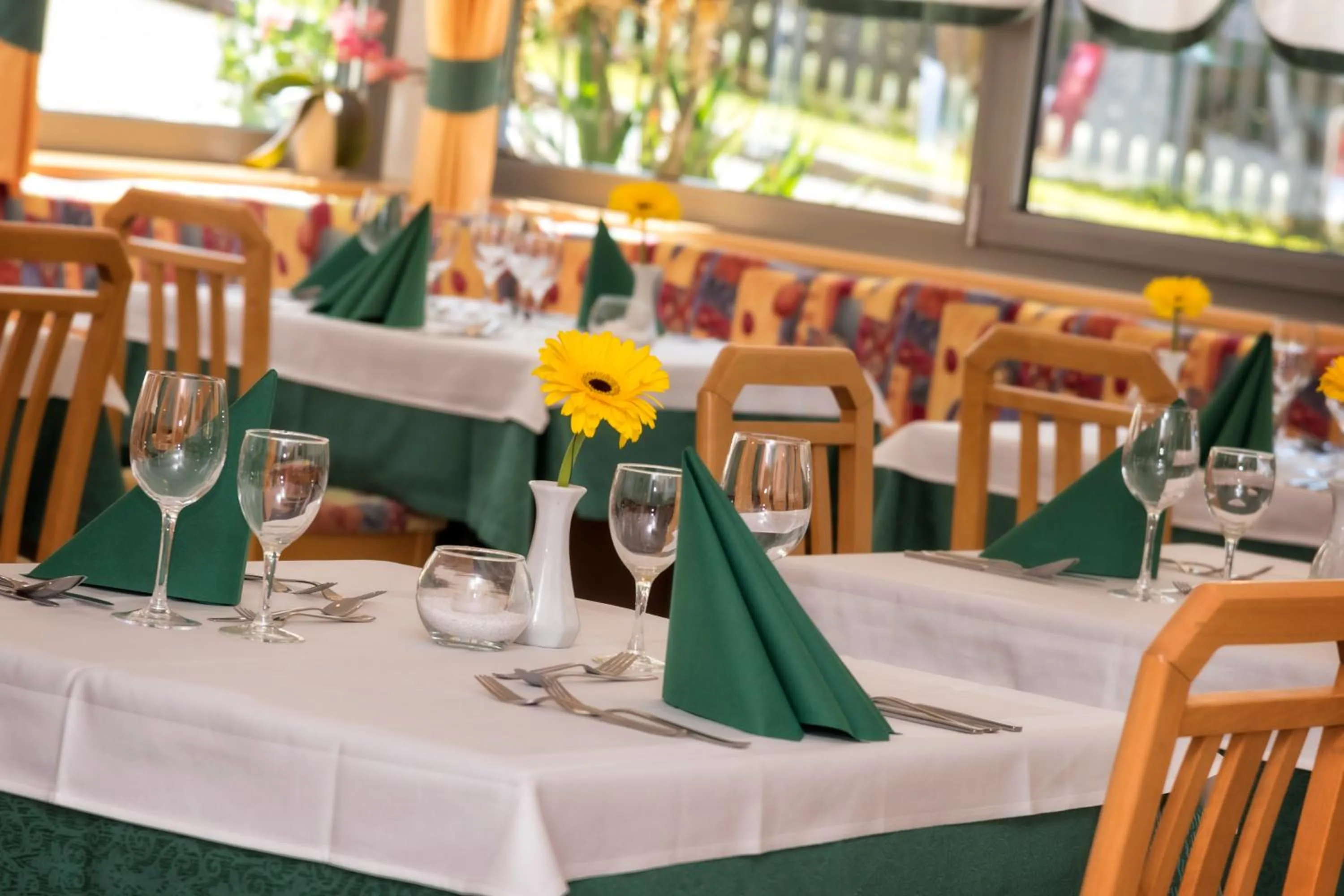 Restaurant/places to eat in Hotel Elisabeth