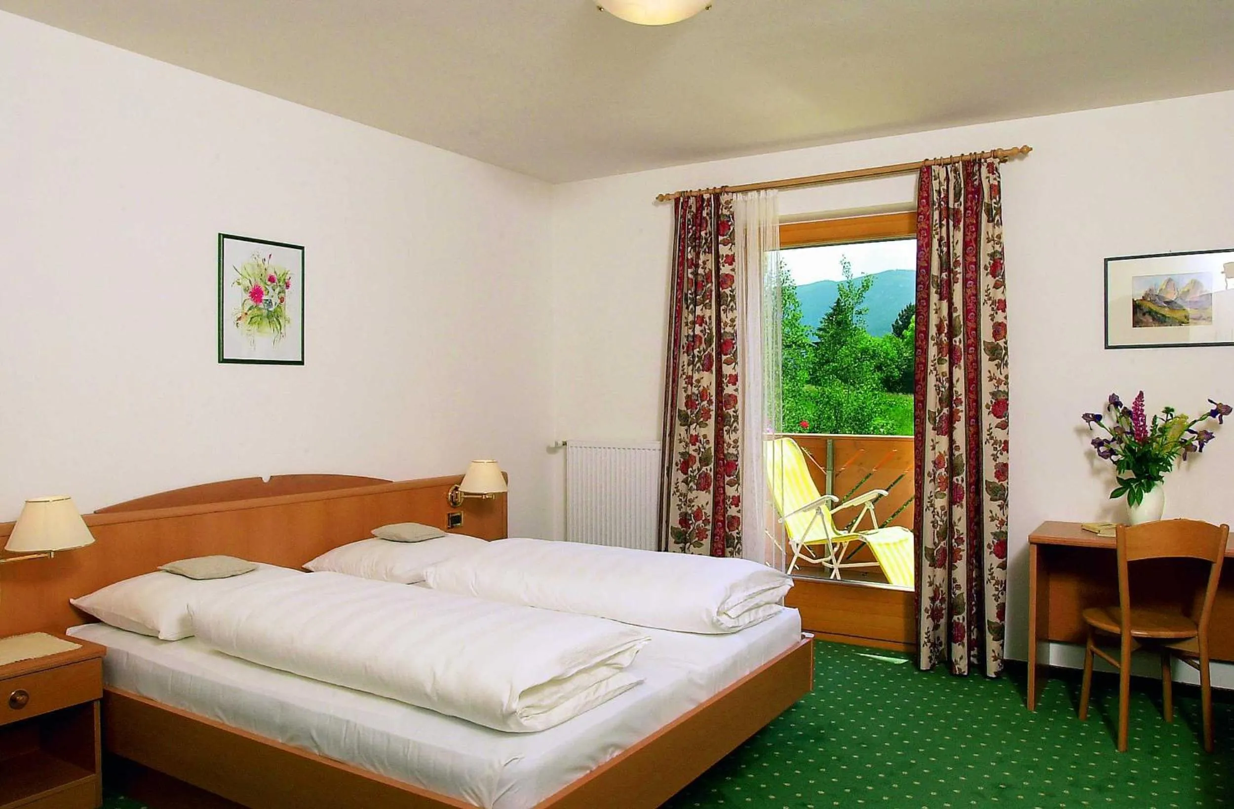 Photo of the whole room, Bed in Hotel Elisabeth