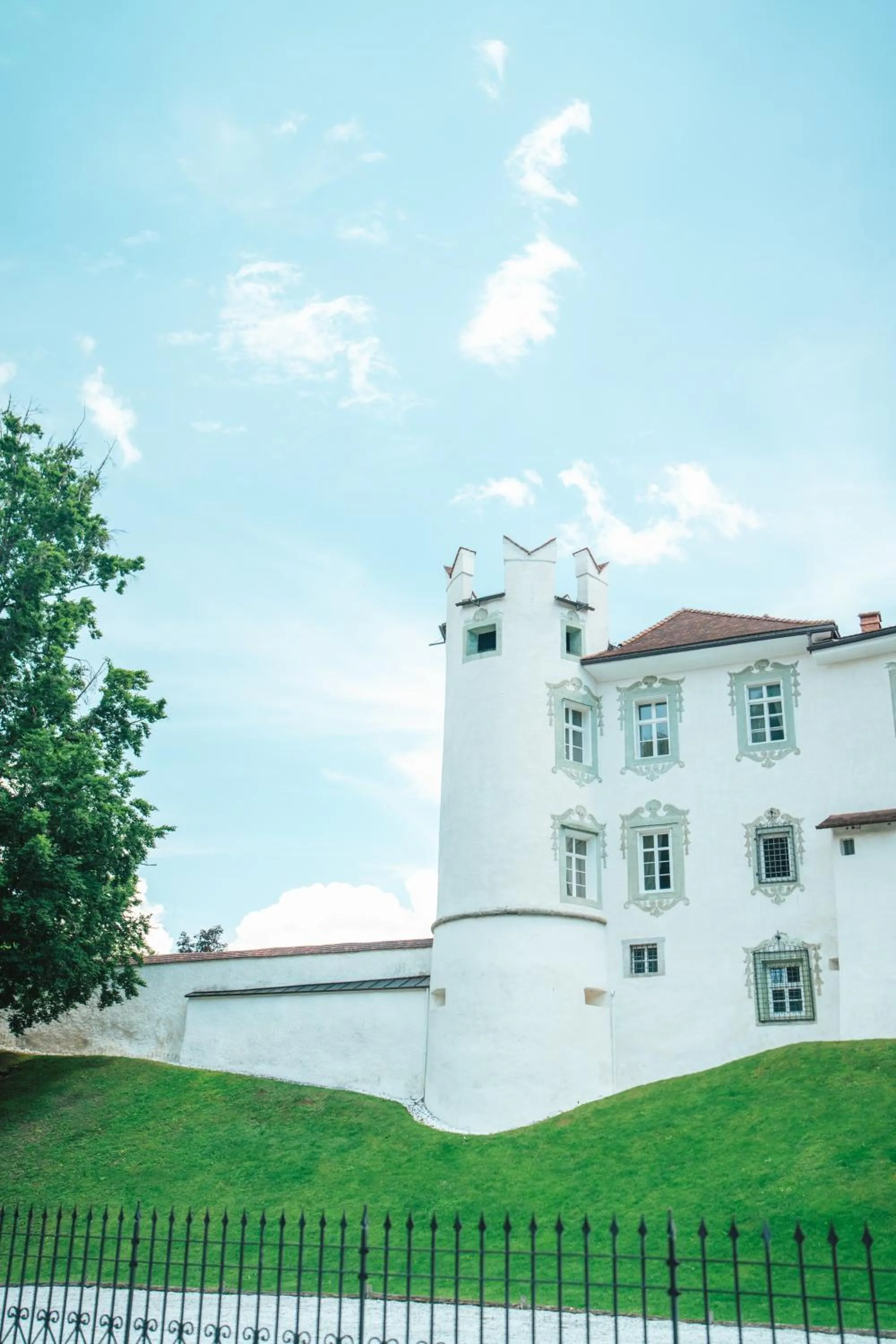 Property building in Hotel Elisabeth