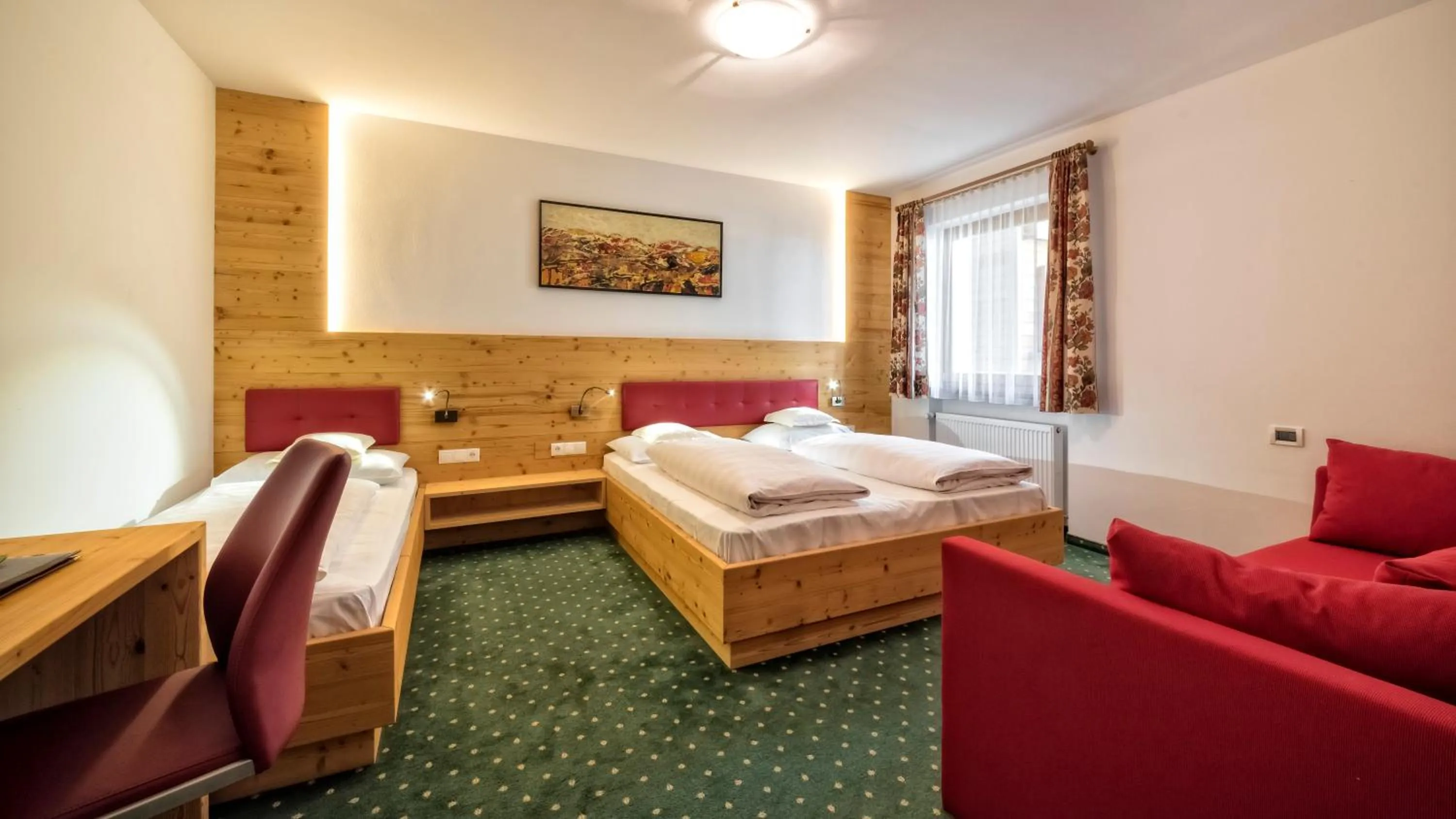 Photo of the whole room, Bed in Hotel Elisabeth